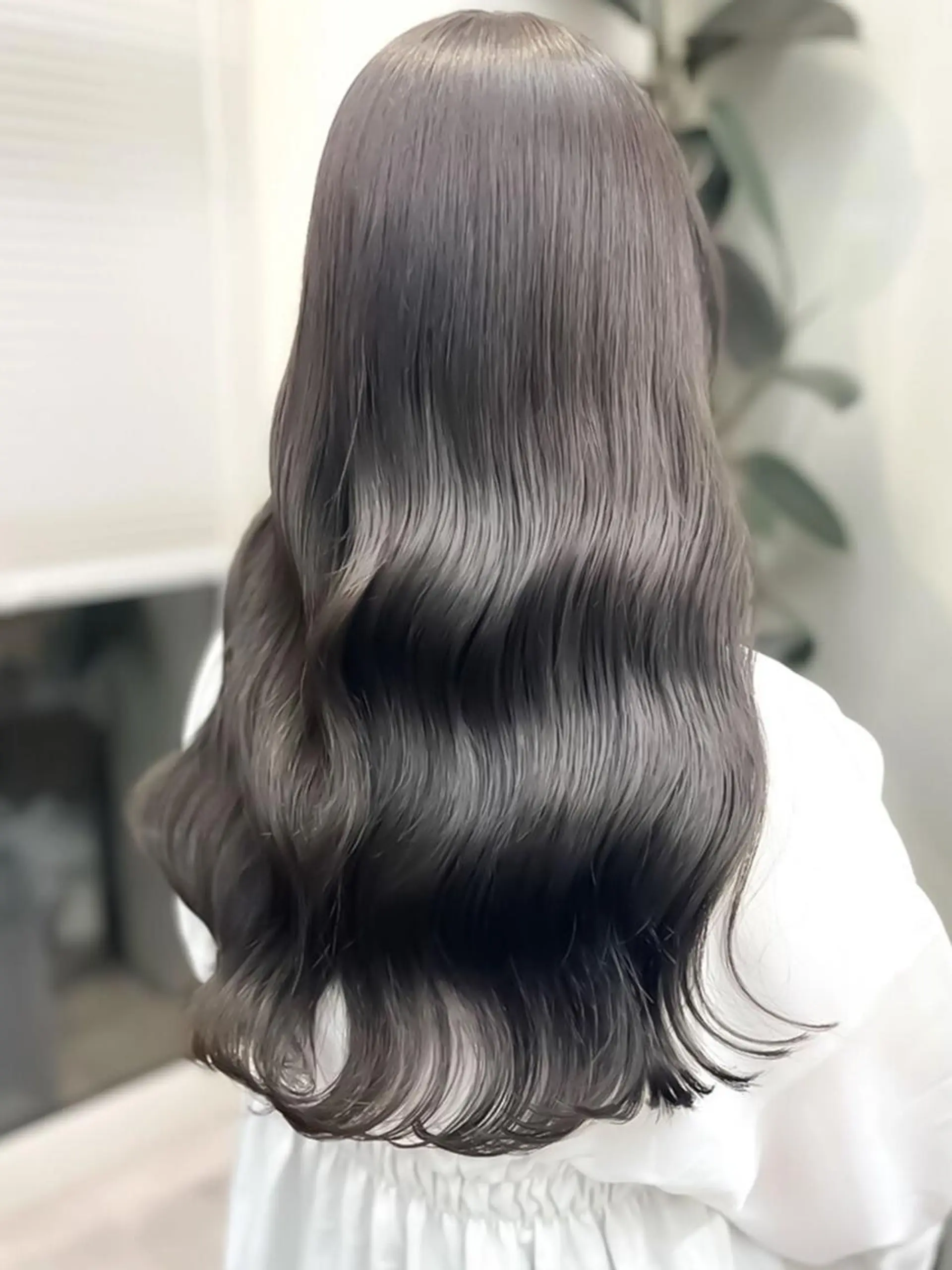 ロング アッシュ 髪質改善✴️艶ケア 透明感カラー🫧颯太のヘアスタイル