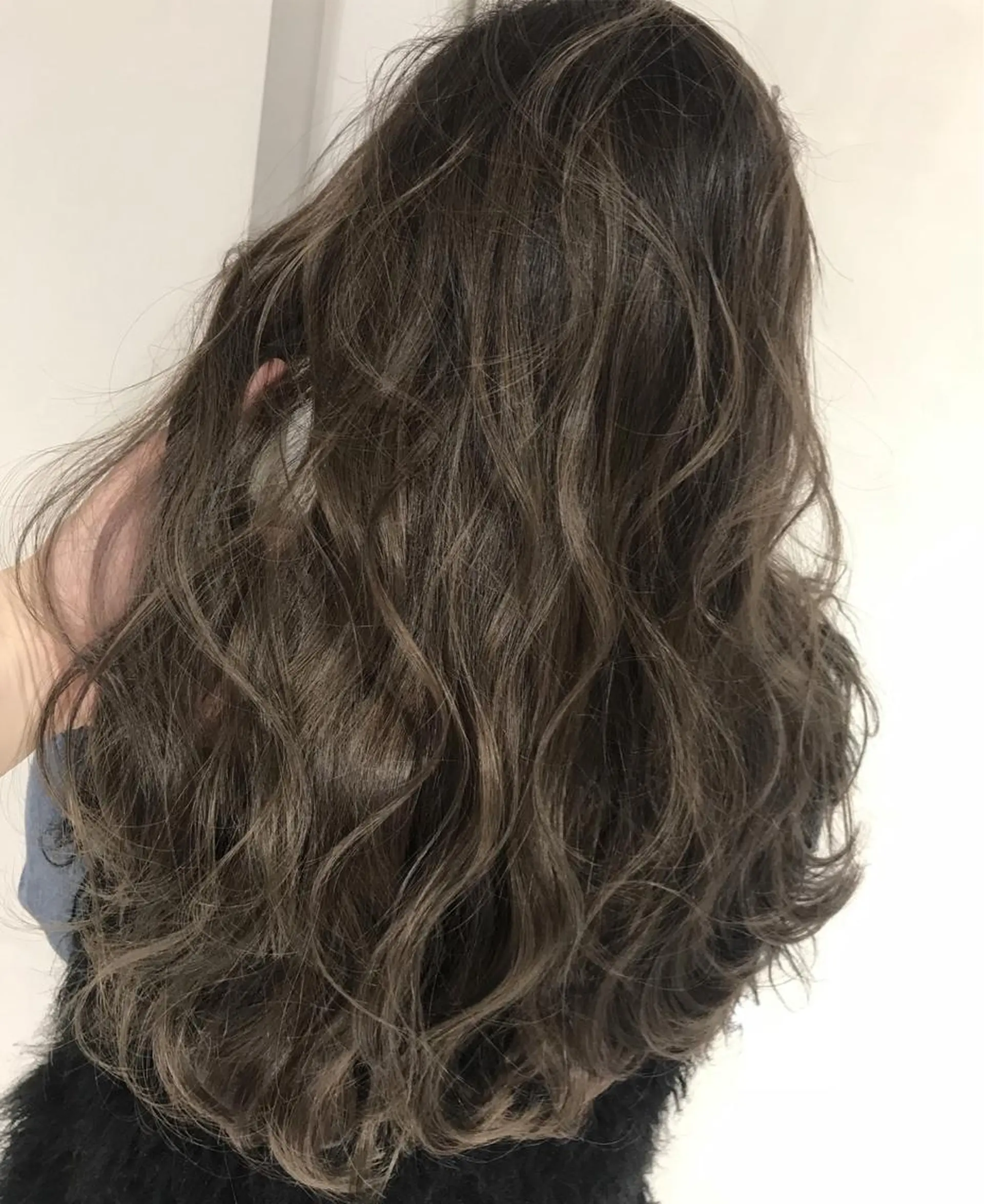 ロング カラー ヘアアレンジ 【公式】amble luxe池袋東口🩷のヘアスタイル