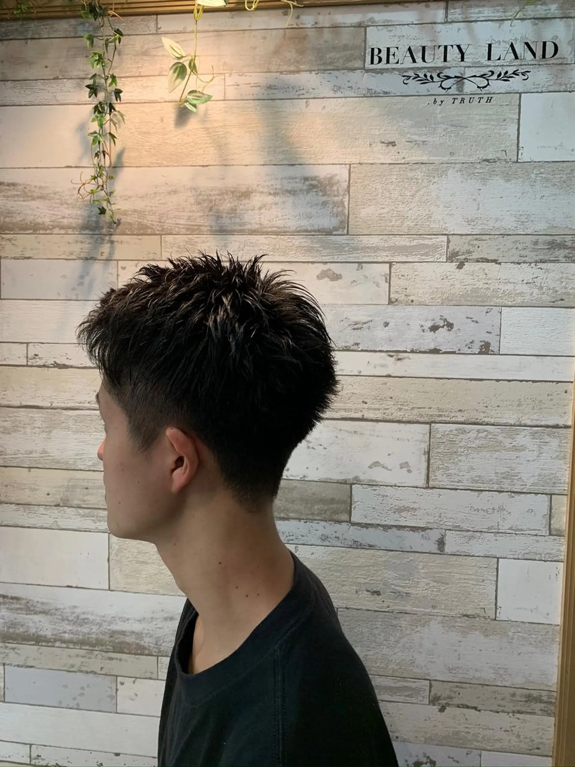 ショート 保々  雄輝のヘアスタイル