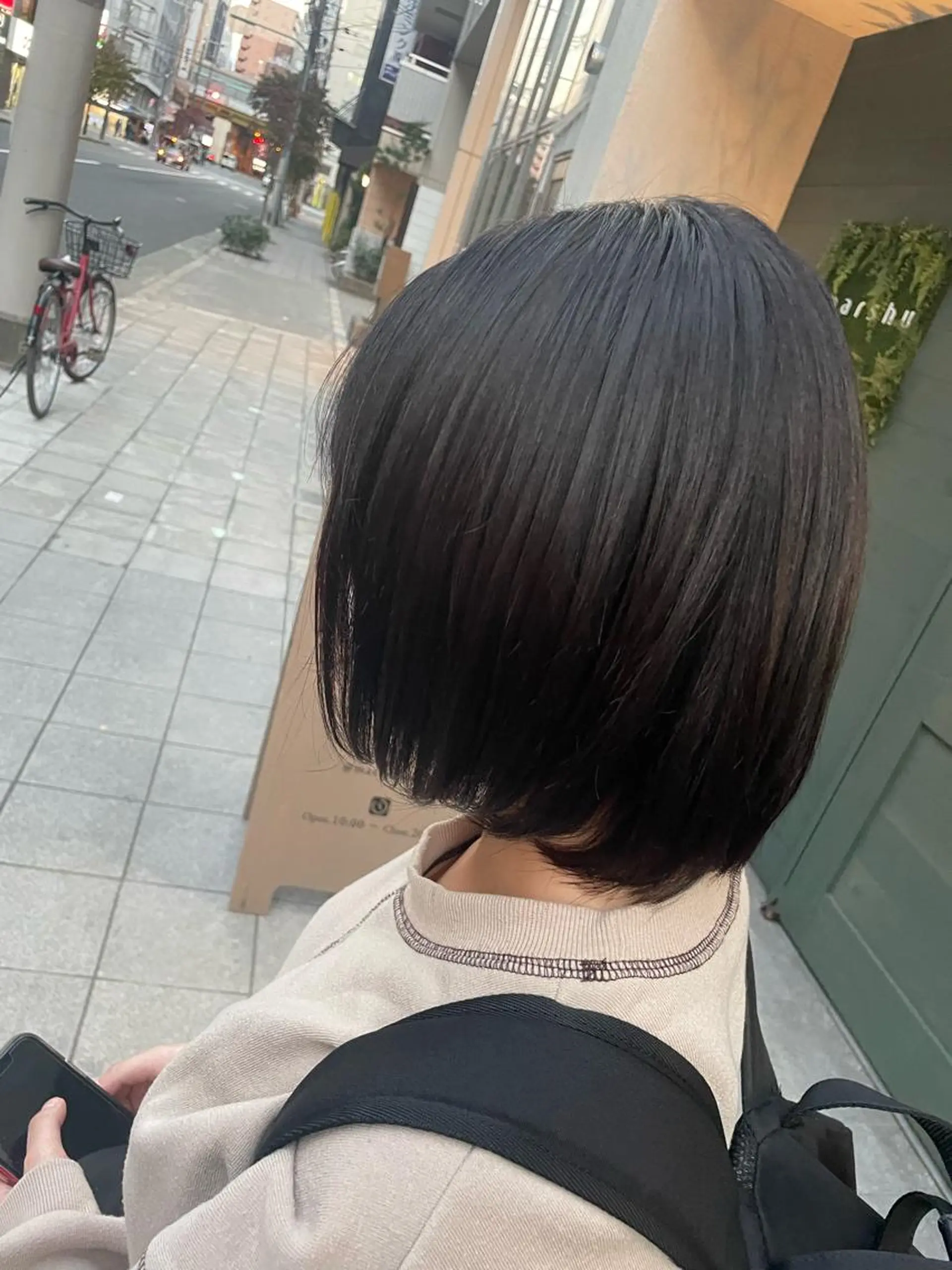 ミディアム カラー 石川 聖奈のヘアスタイル