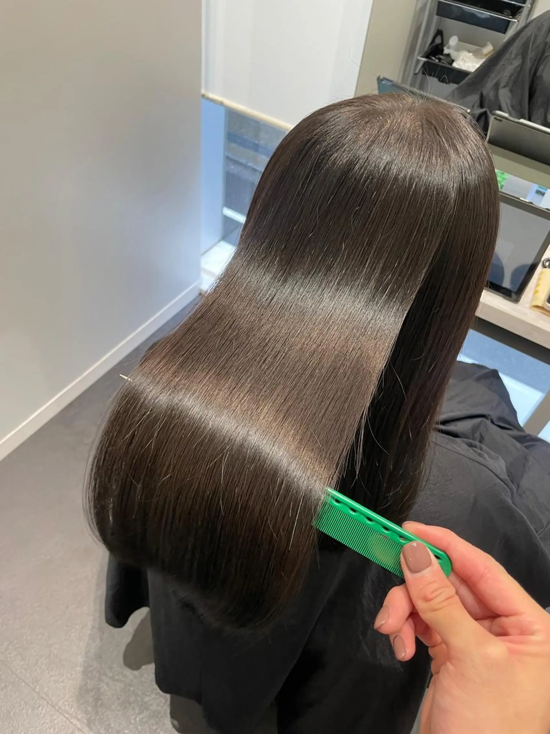 ロング カラー 🌈本物の髪質改善 森田涼平のヘアスタイル