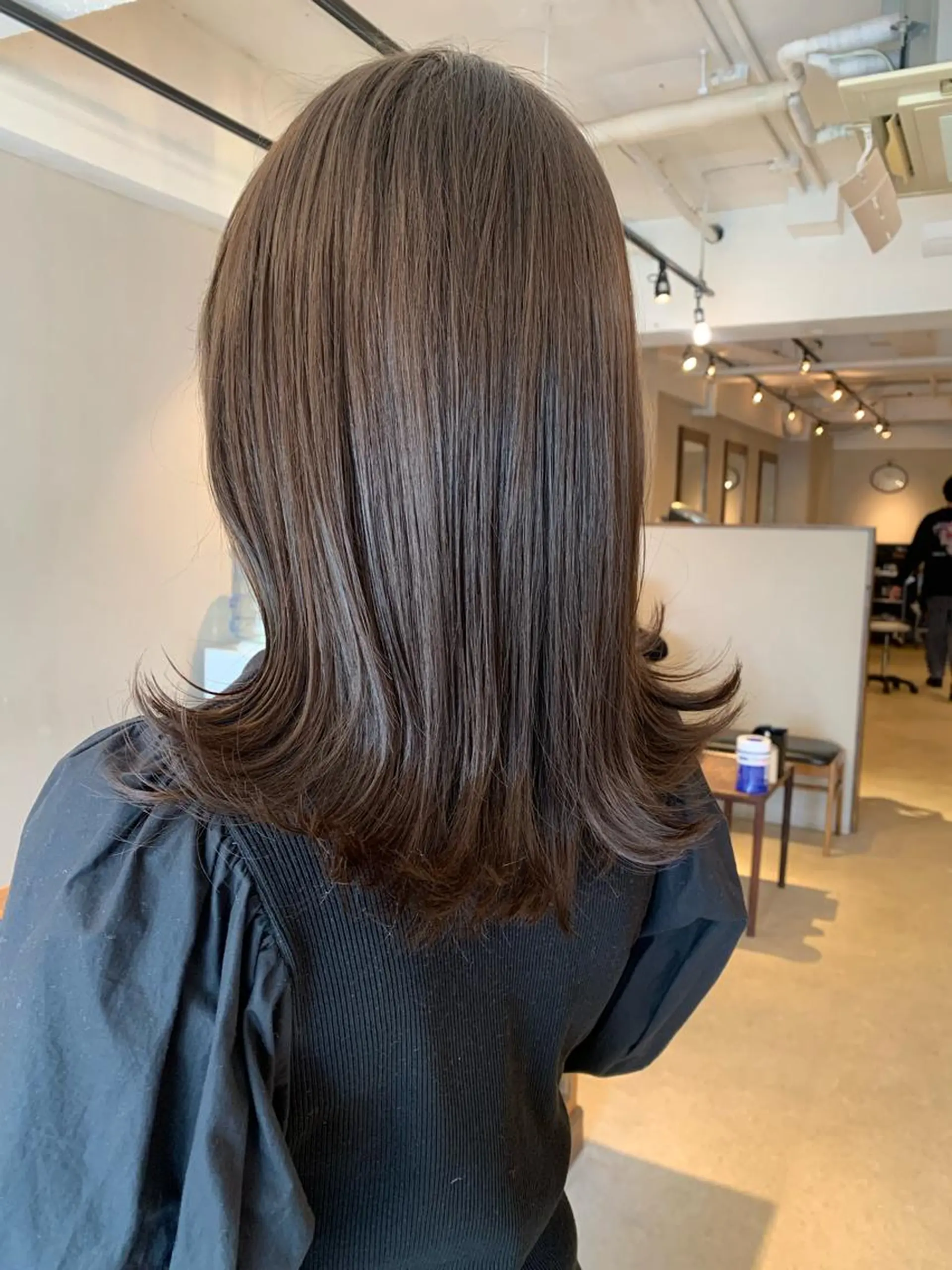 ロング カラー 透明感/オリーブ/ グレージュ/YUKAのヘアスタイル