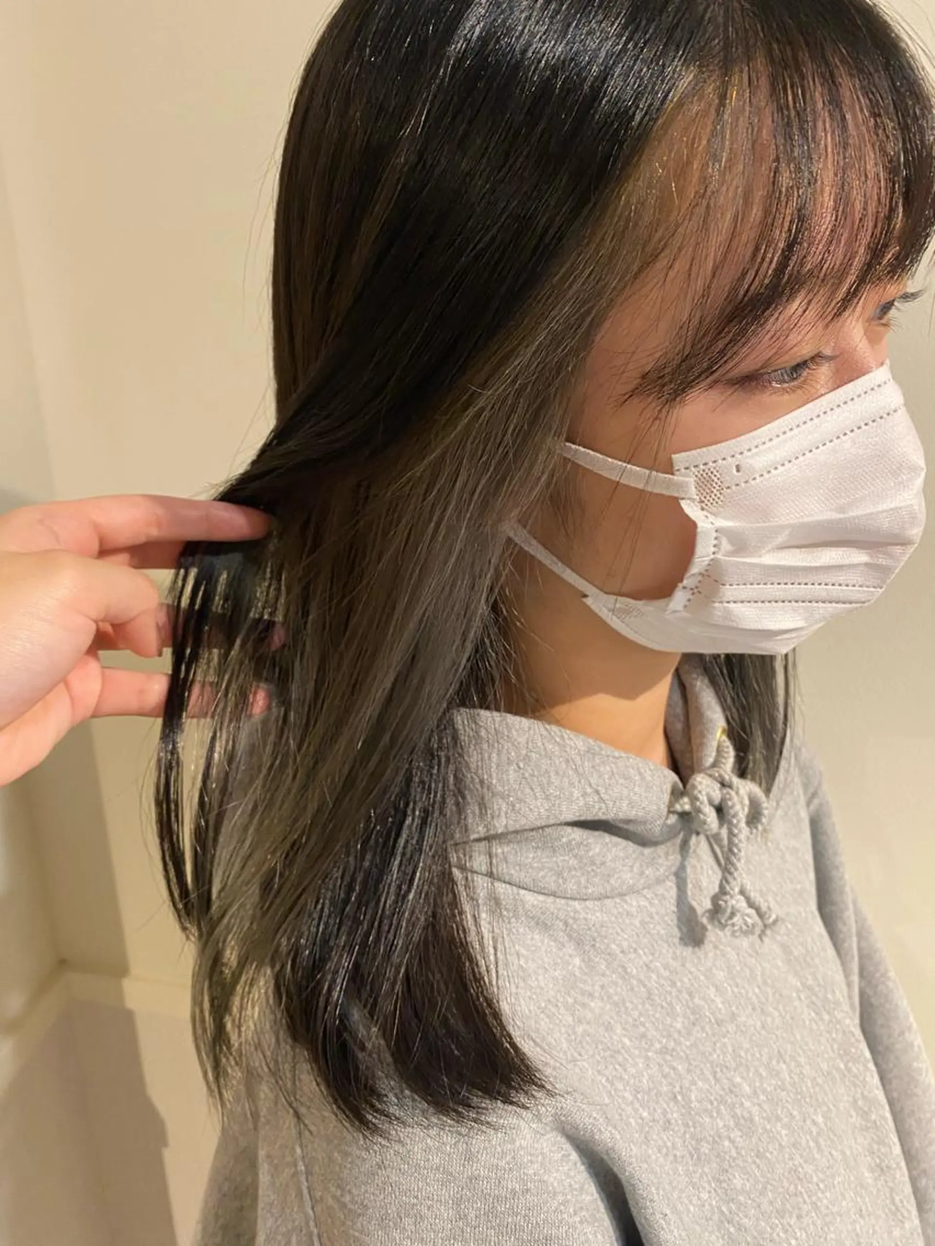 セミロング カラー 【ROA】 MISUZU✨のヘアスタイル