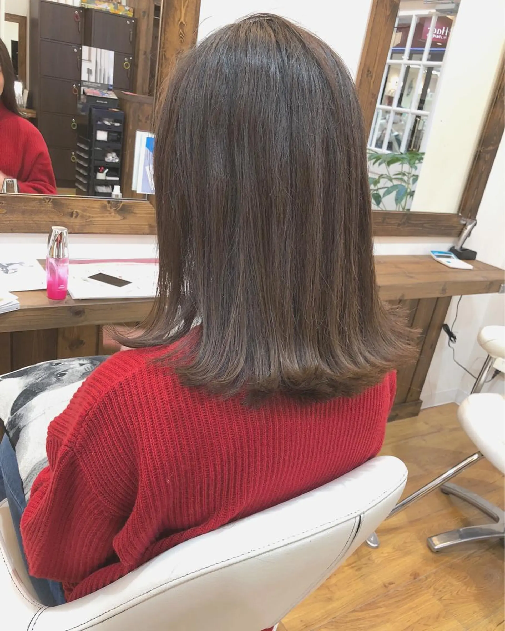 ミディアム 横浜ブリーチムラ直し ハイトーン/ブリーチのヘアスタイル