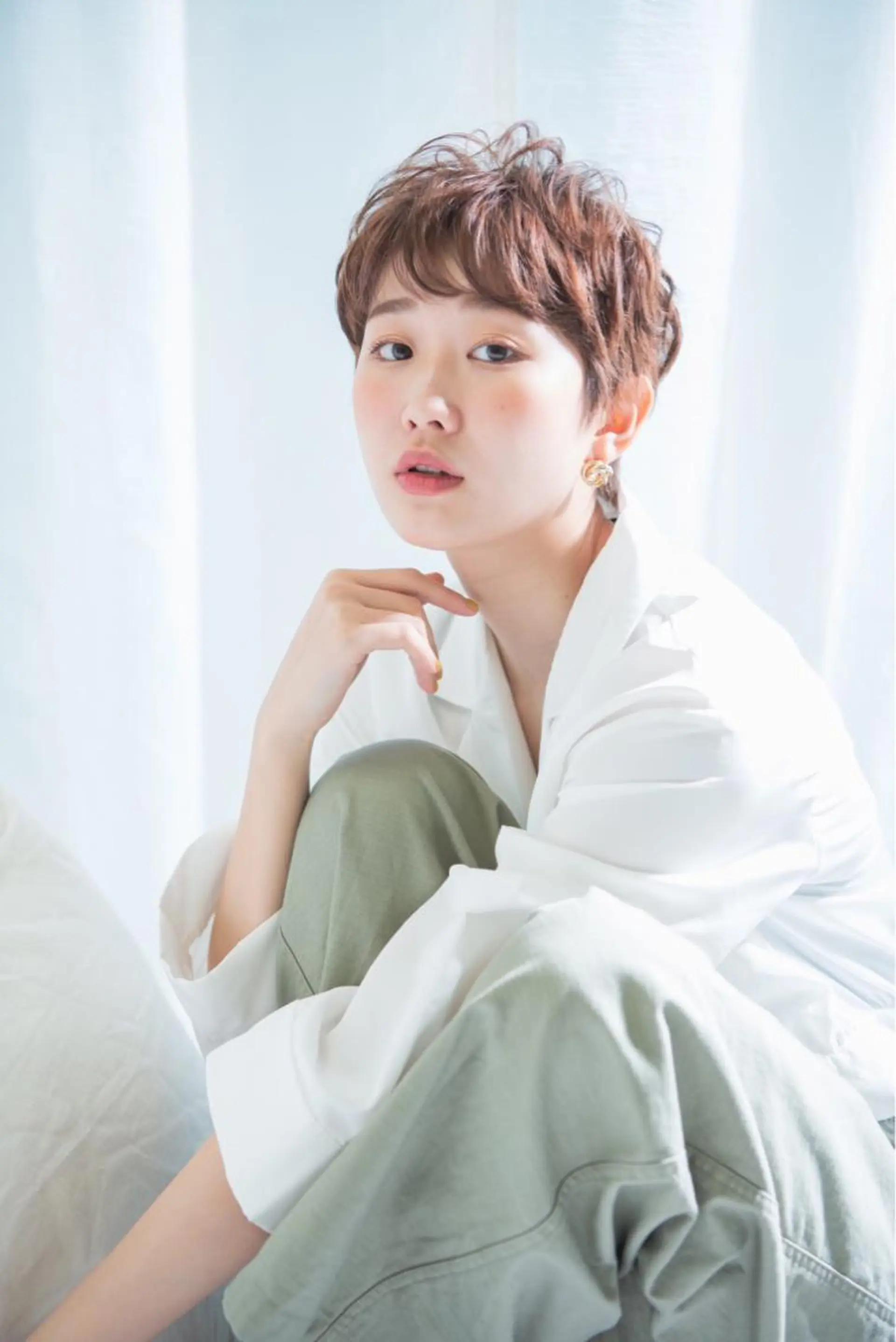 ショート パーマ 星 沙織のヘアスタイル