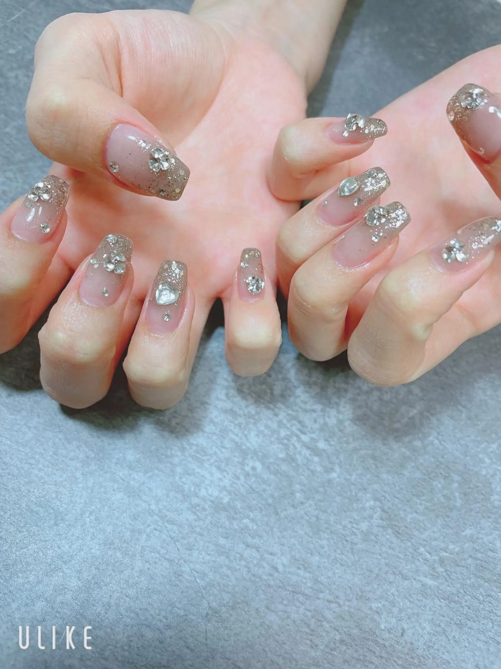 ネイル aura .のネイルデザイン