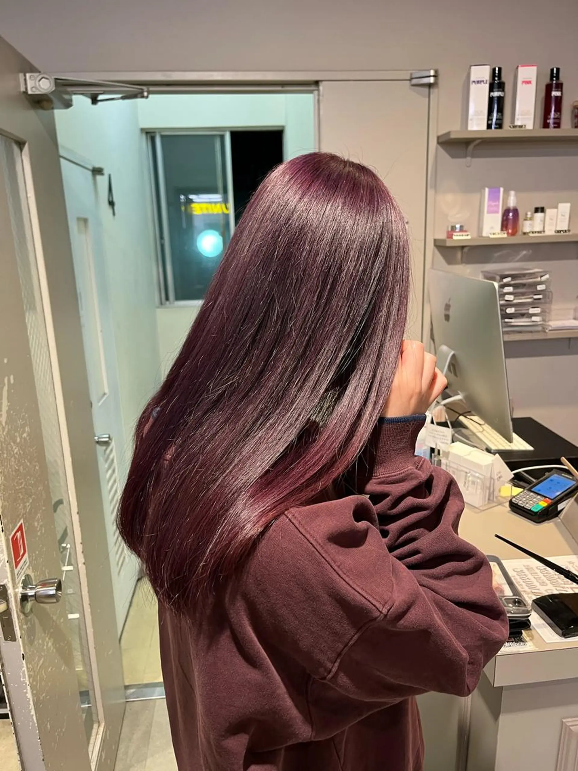 セミロング ヘアカラー トリートメント ヘッドスパ ヘアセット 寒色＆ブリーチ特化 寒色MiOのヘアスタイル