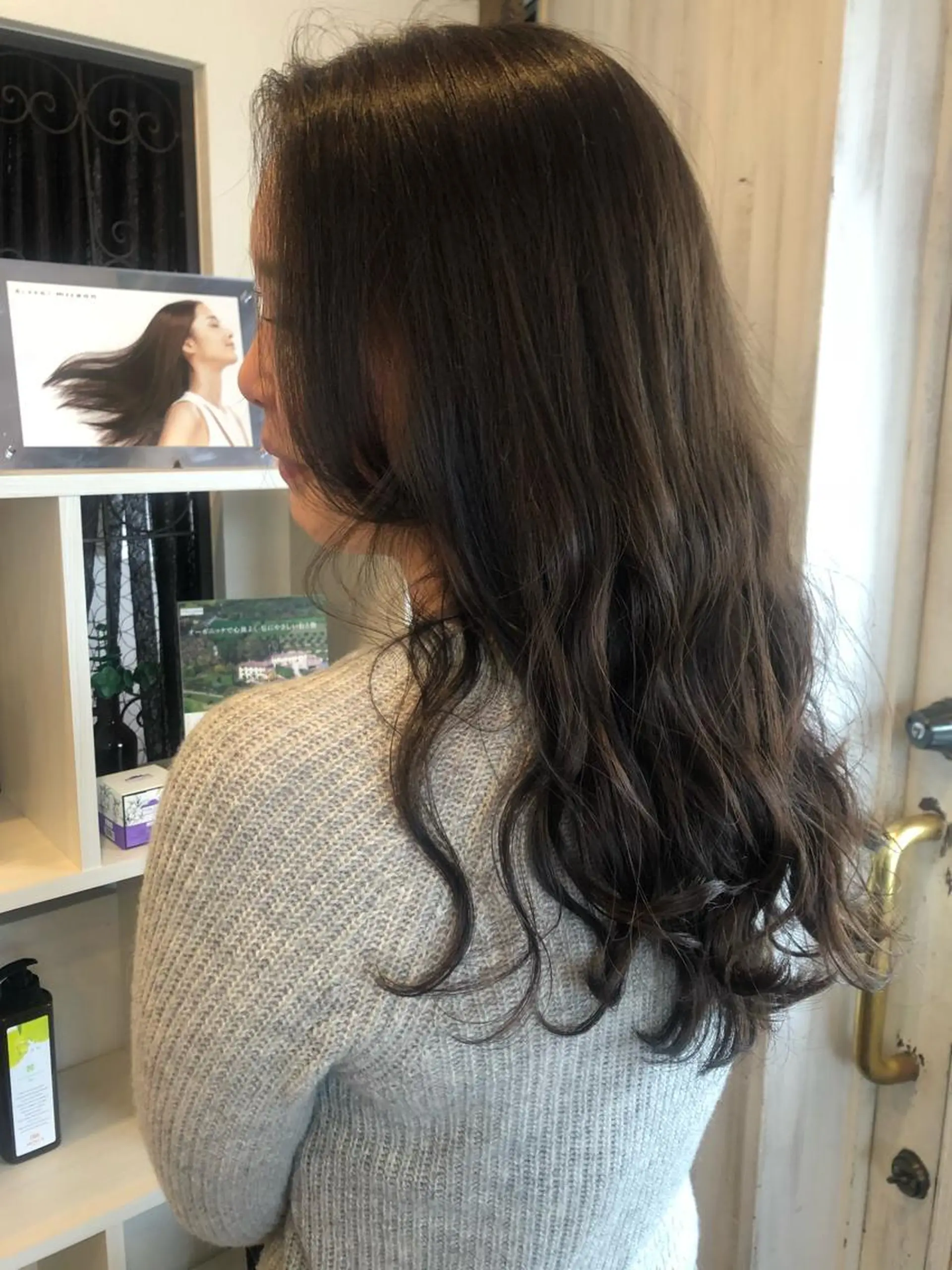 ロング カラー MOLLA 浅香山店所属・谷口ゆめ/縮毛矯正/ 大人女子/眉ワックスのヘアスタイル