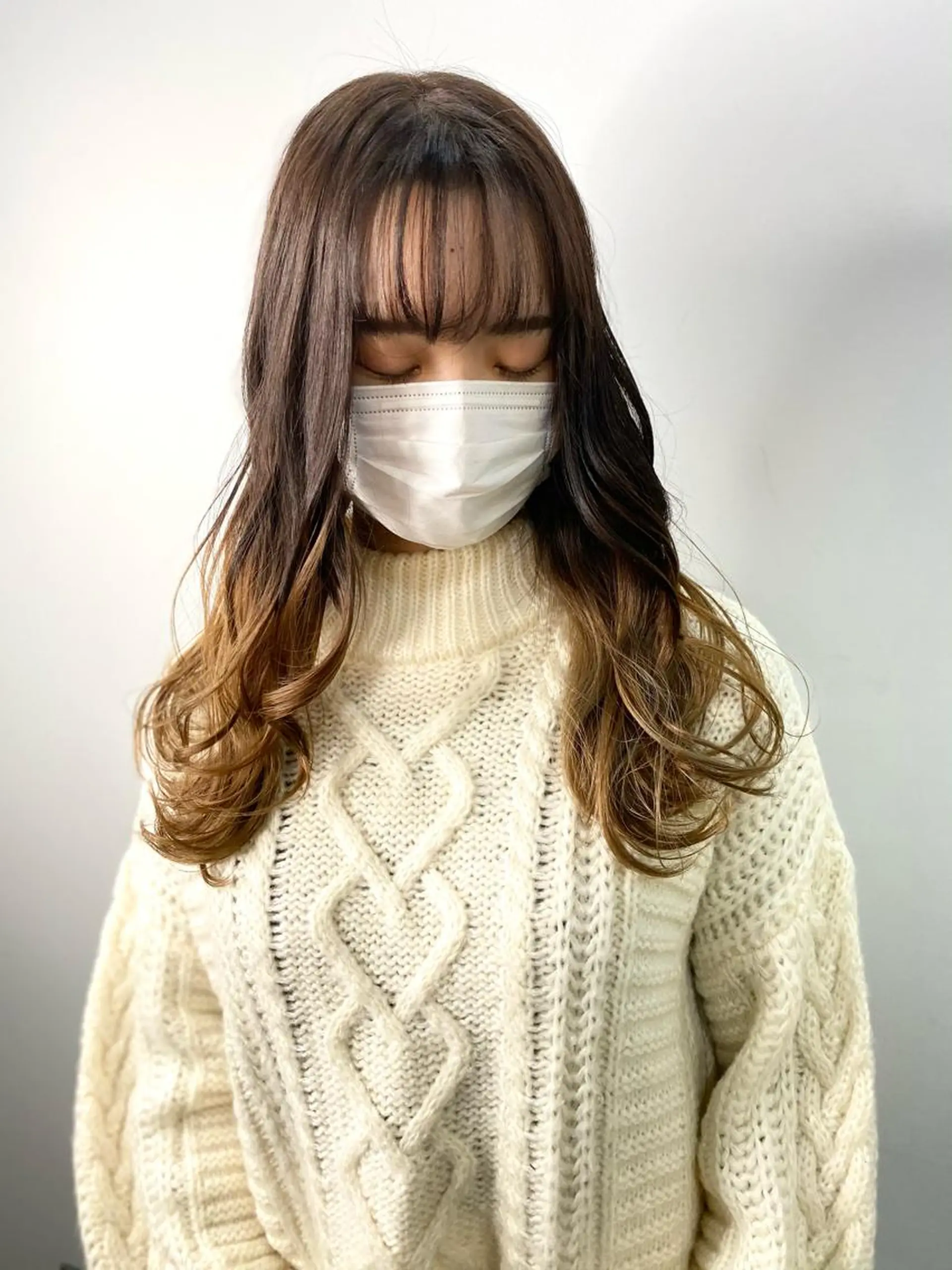 ロング カラー ベージュカラー グラデーションカラー ハイトーンカラー ハイトーンベージュ opus 店長大和 レイヤー/赤み消しのヘアスタイル