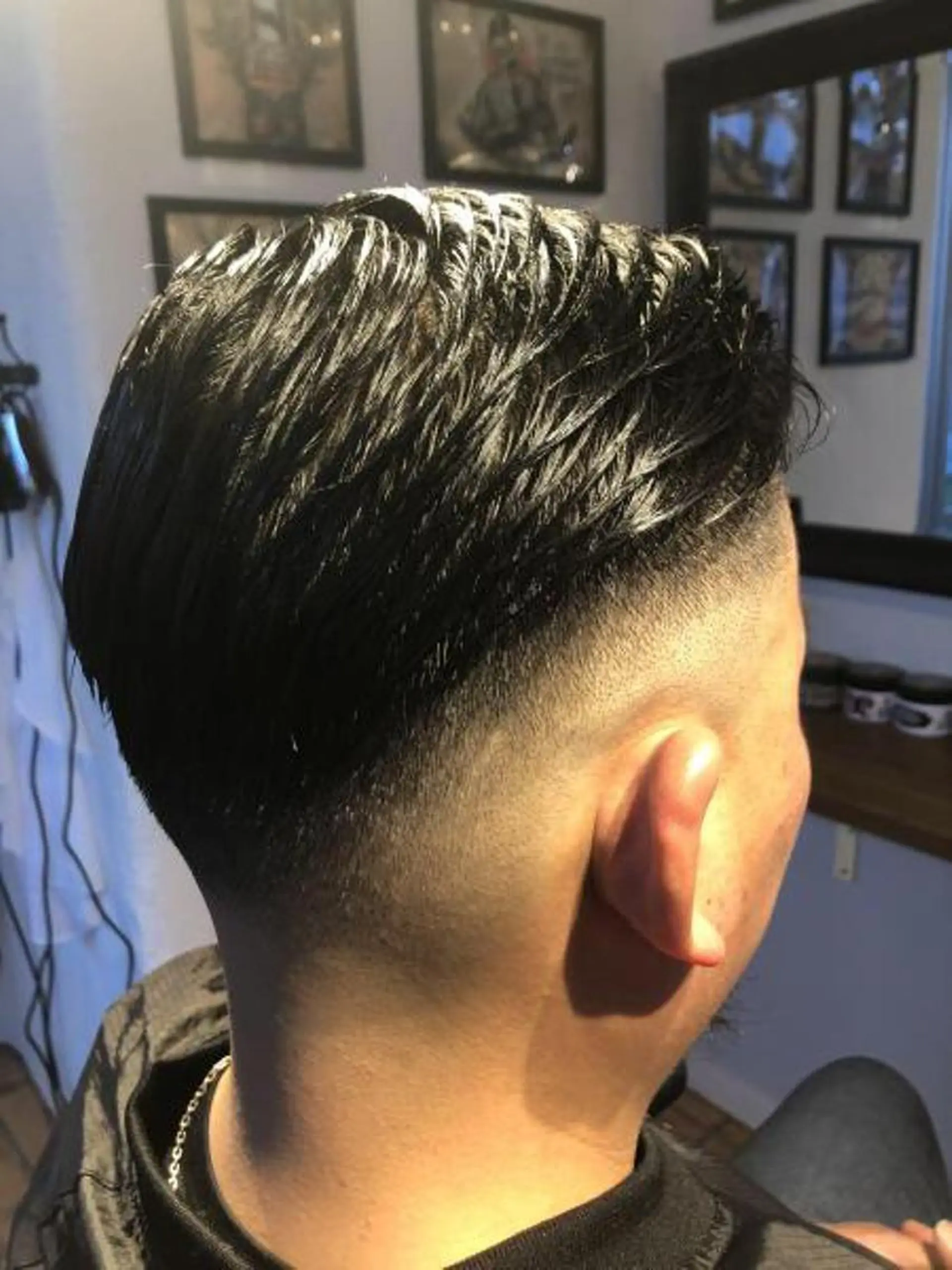 ショート メンズ フェードカット スキンフェード カット vita所属・冨士川 英樹のヘアスタイル