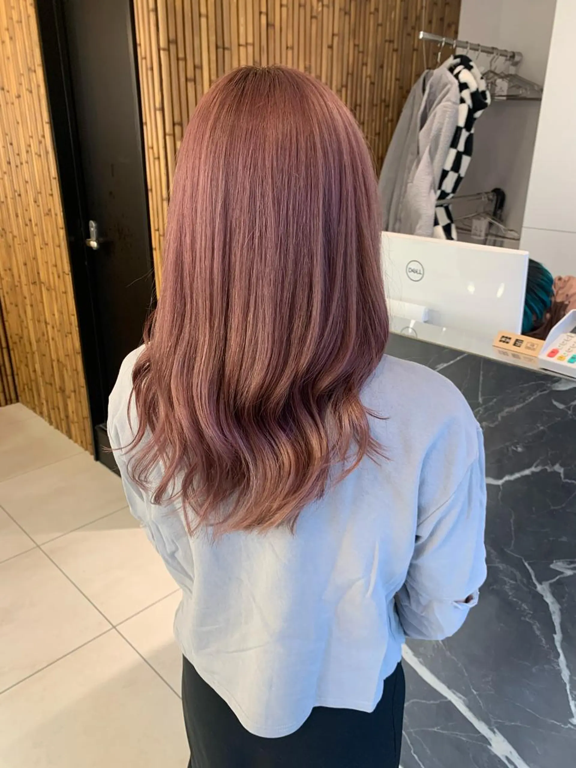 セミロング カラー ブリーチ ダブルカラー ブリーチなしカラー ピンクカラー ヘアカラー トリートメント 山下恋佳/矢場町/ ブリーチ/ショートのヘアスタイル