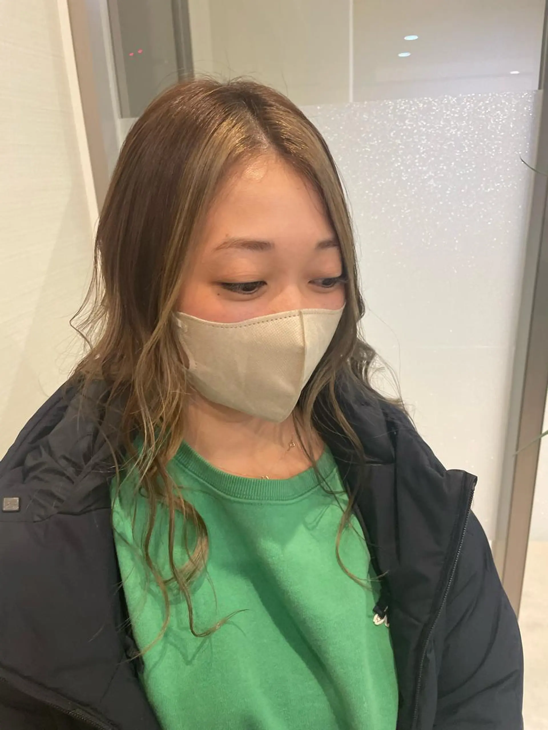 カラー 中尾 唯音名のヘアスタイル