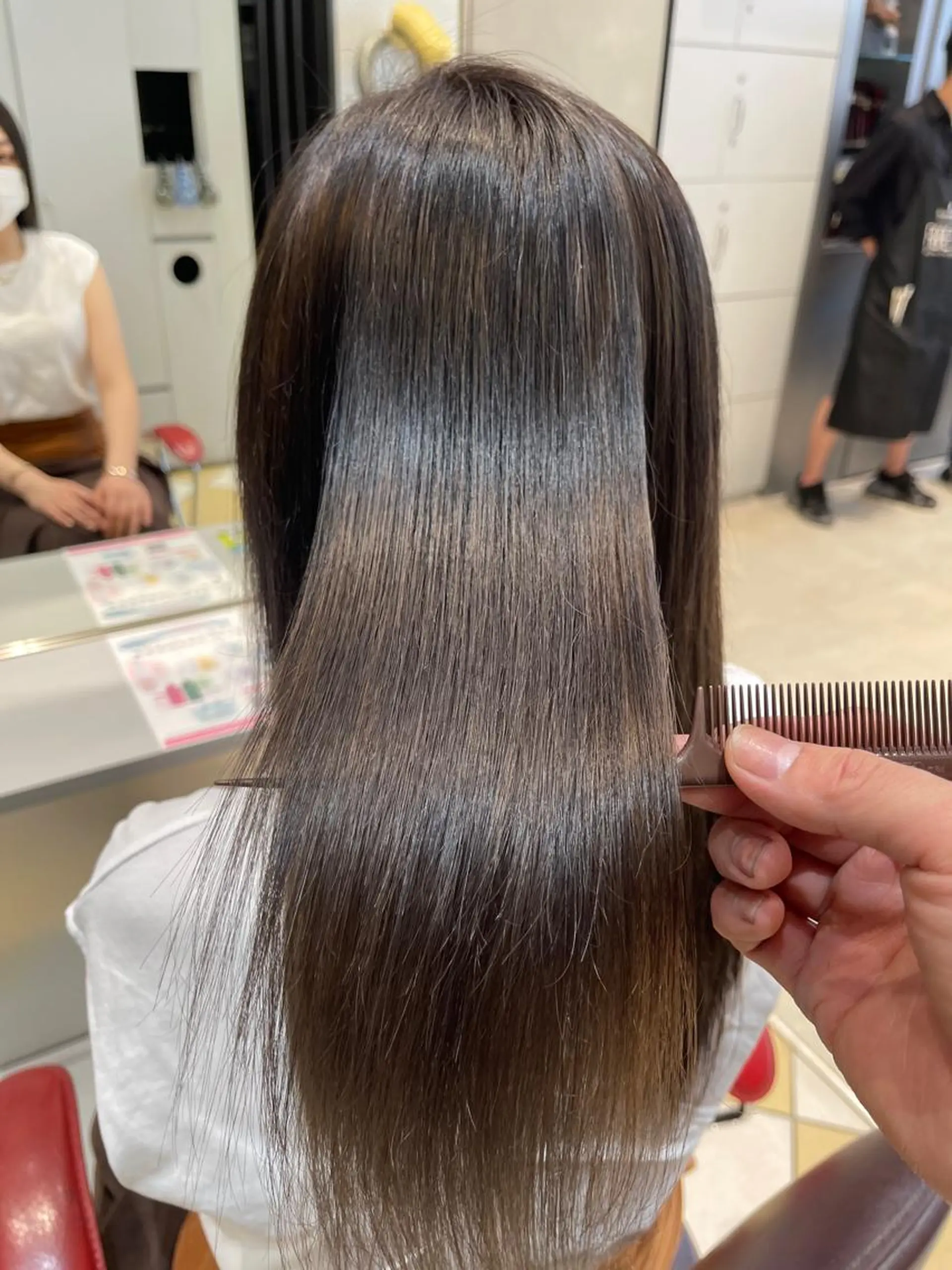 セミロング くせ毛 髪質改善 縮毛矯正 ヘアカラー 縮毛矯正 トリートメント 圧倒的美髪ストレート ツダケイタロウのヘアスタイル