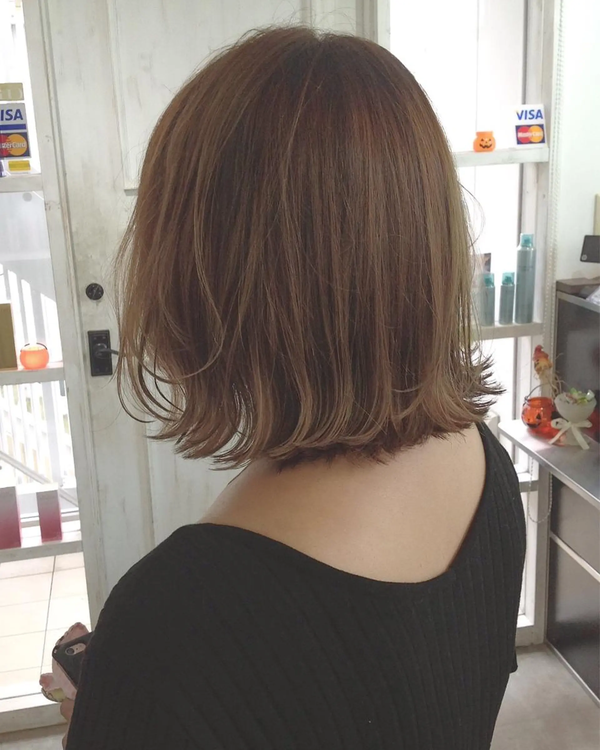 ショート カラー パーマ 榎園 由美のヘアスタイル