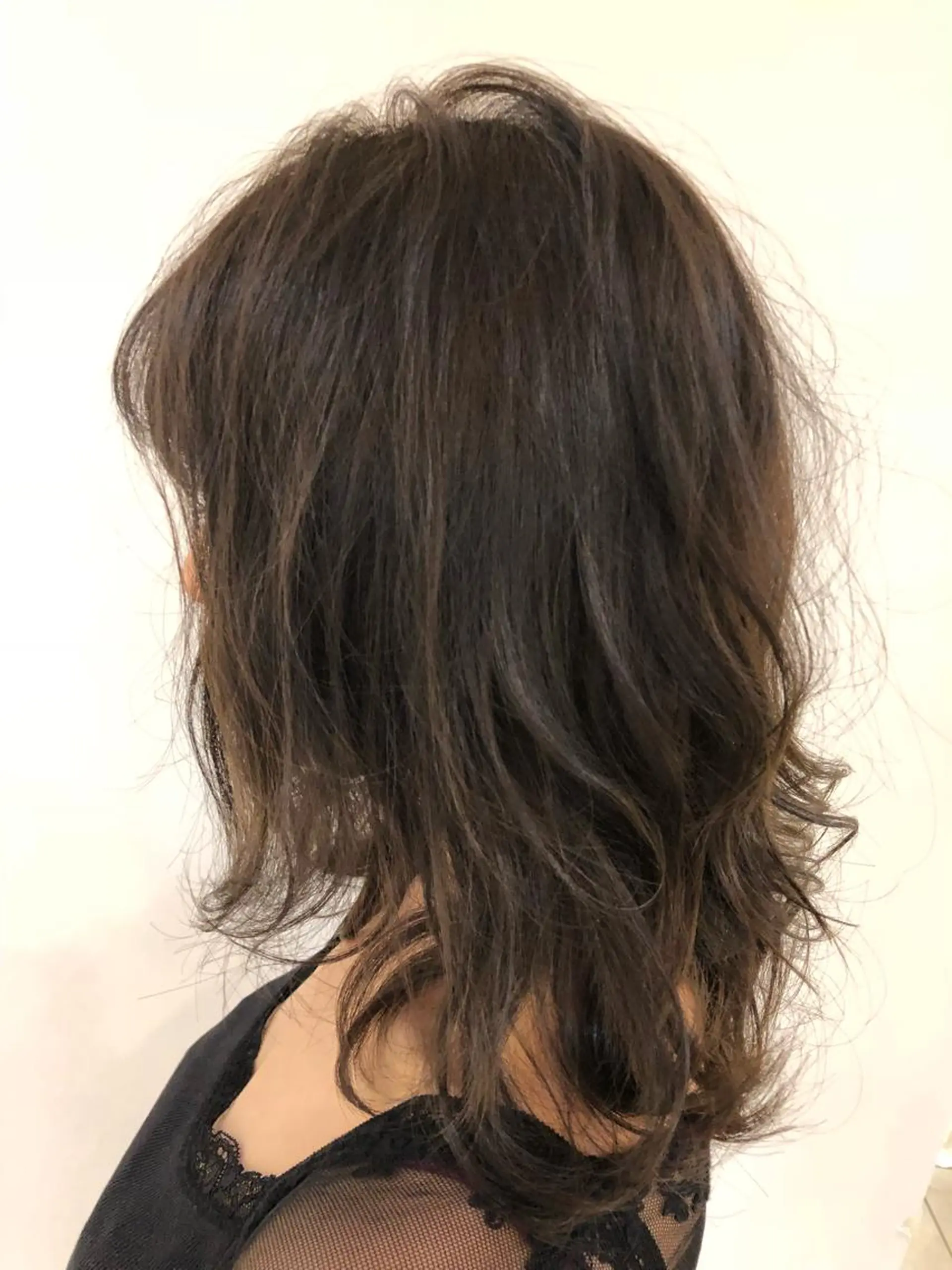 ミディアム カラー ミディアムレイヤー レイヤーカット 似合わせ／代表 髪質改善/山田将大のヘアスタイル