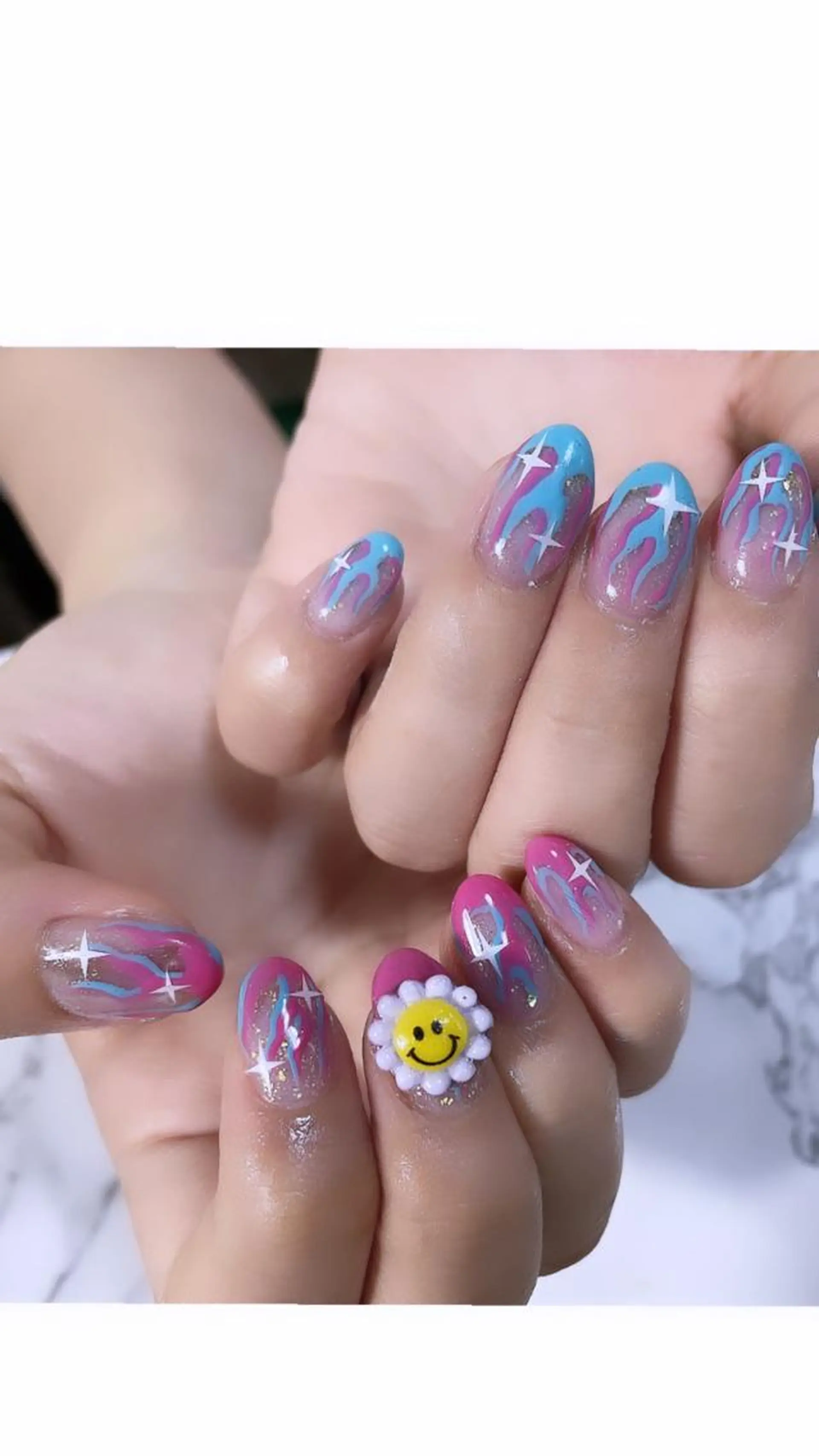 ネイル 高草木 桃香のネイルデザイン