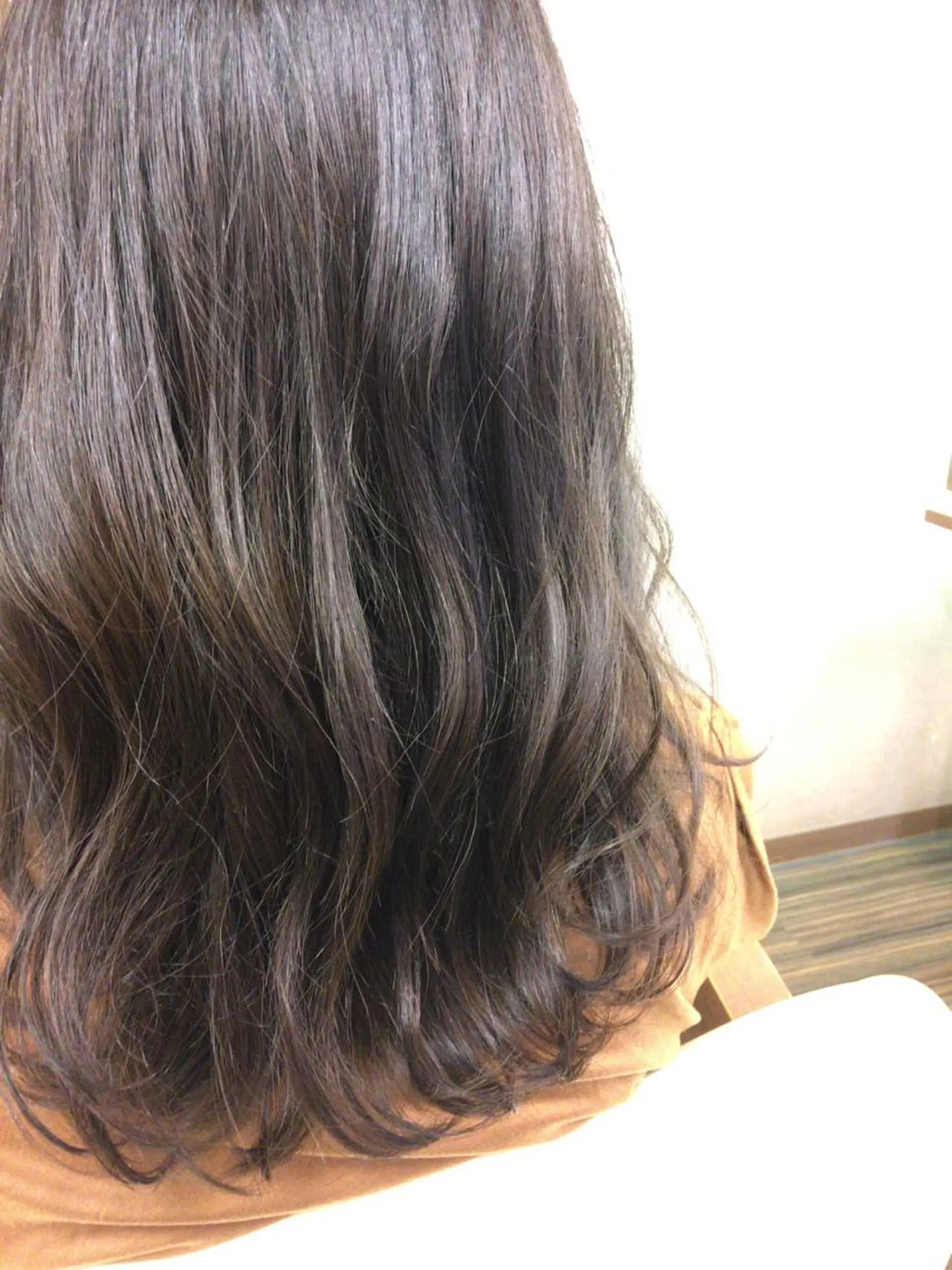 ミディアム カット ヘアカラー トリートメント THREE所属・THREE 関根大のヘアスタイル