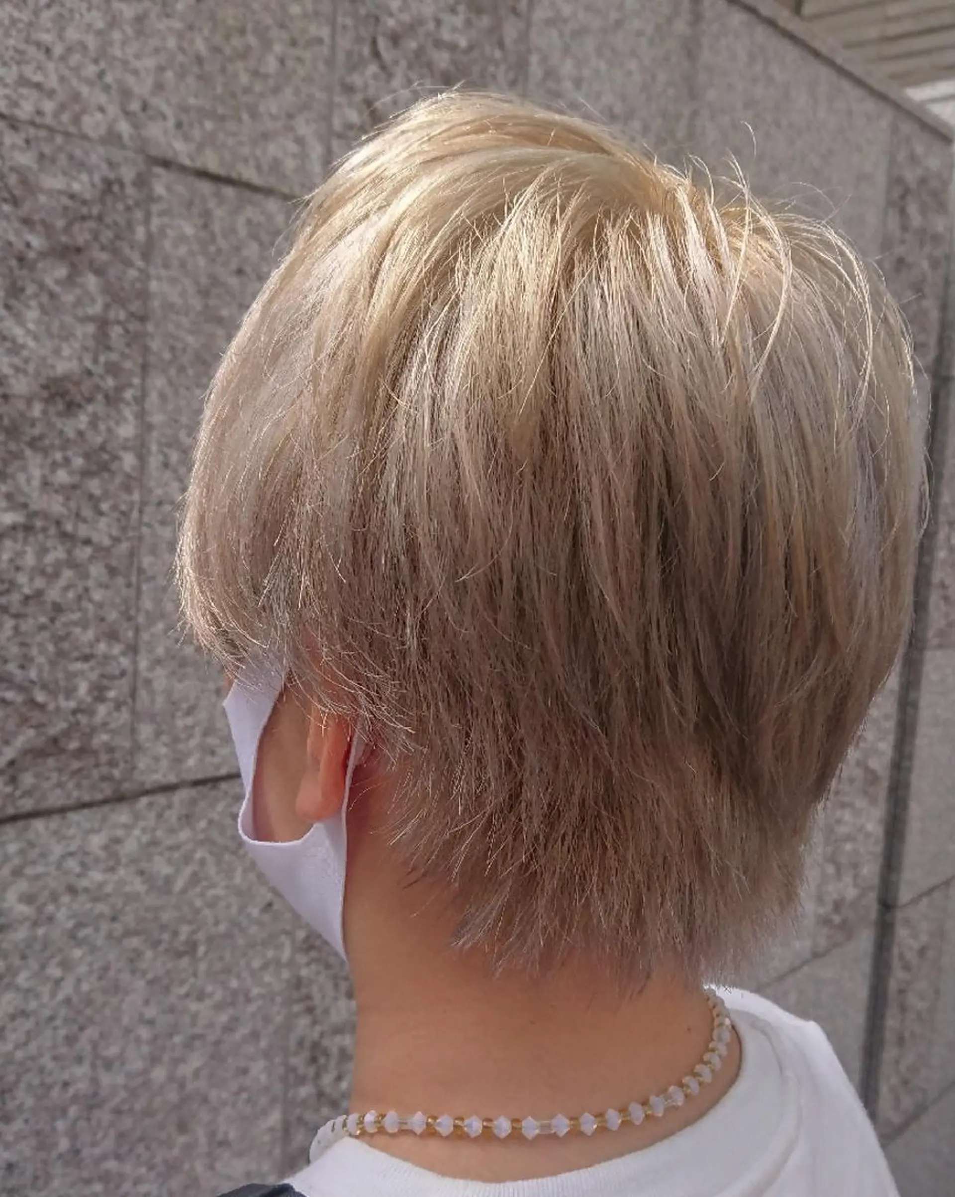 ショート カラー ブロンド カット 田邉 俊和のヘアスタイル