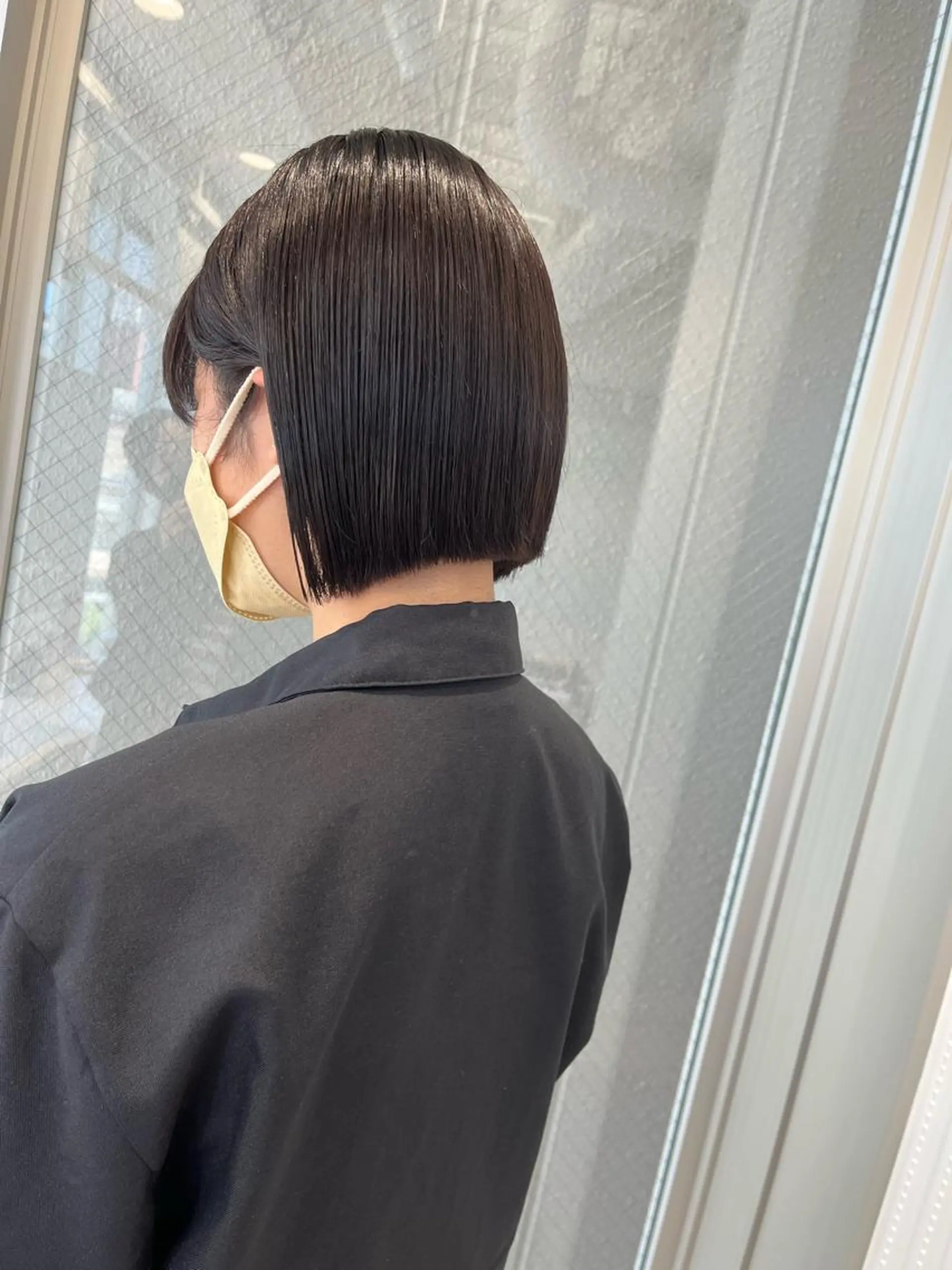 ショート ボブ ウルフカット／吉村 桃子のヘアスタイル