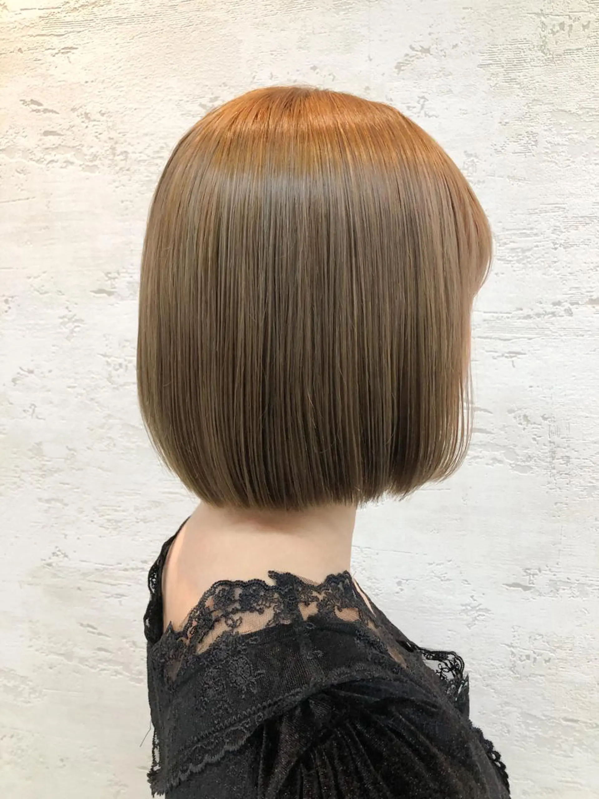 ミディアム ヘアカラー 女性に人気♪ はやしほのかのヘアスタイル