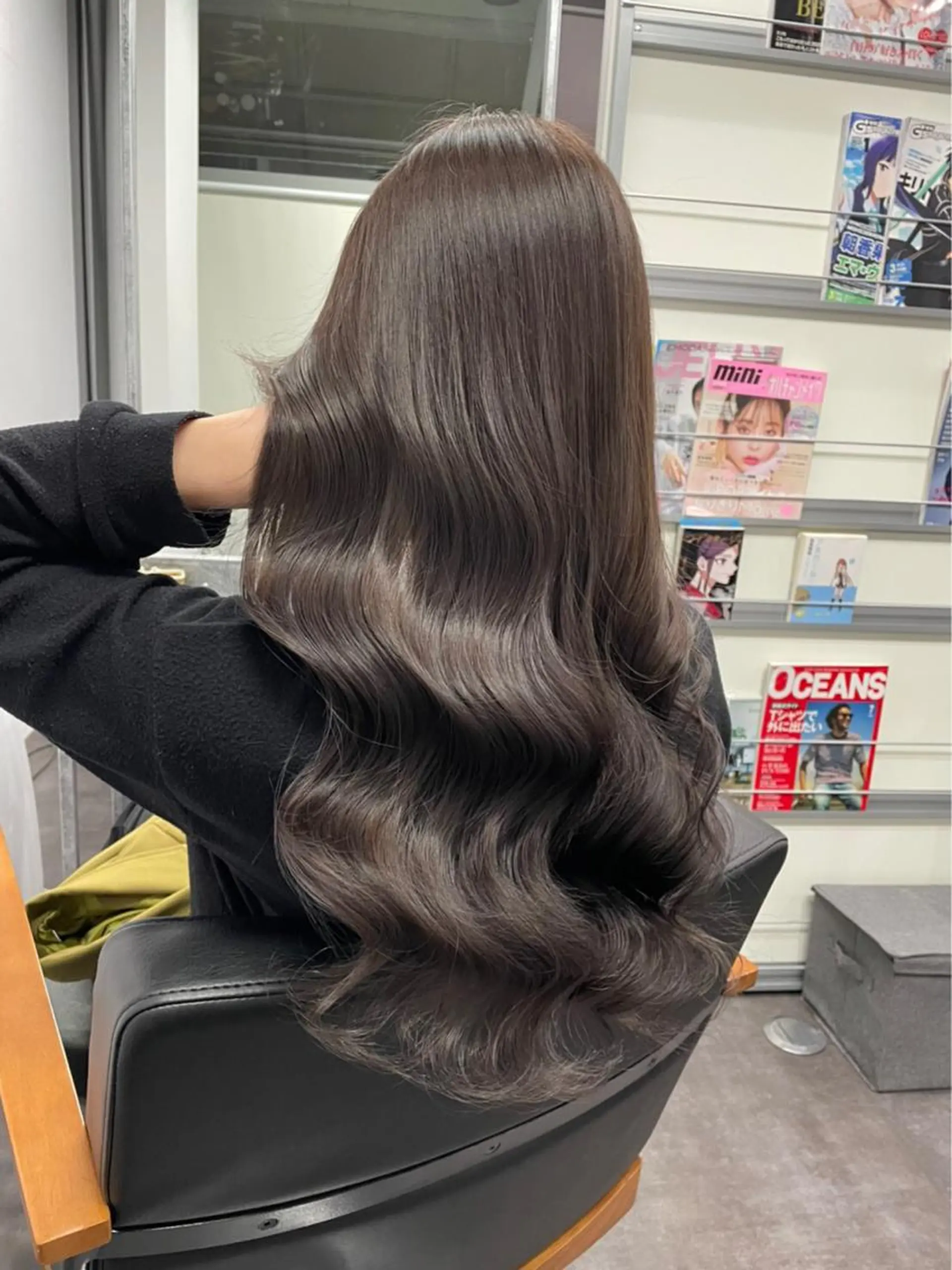 ミディアム カラー ヘアアレンジ ハイライトカラー ハイライト ヘアカラー トリートメント U&i所属・大塚 貴之のヘアスタイル