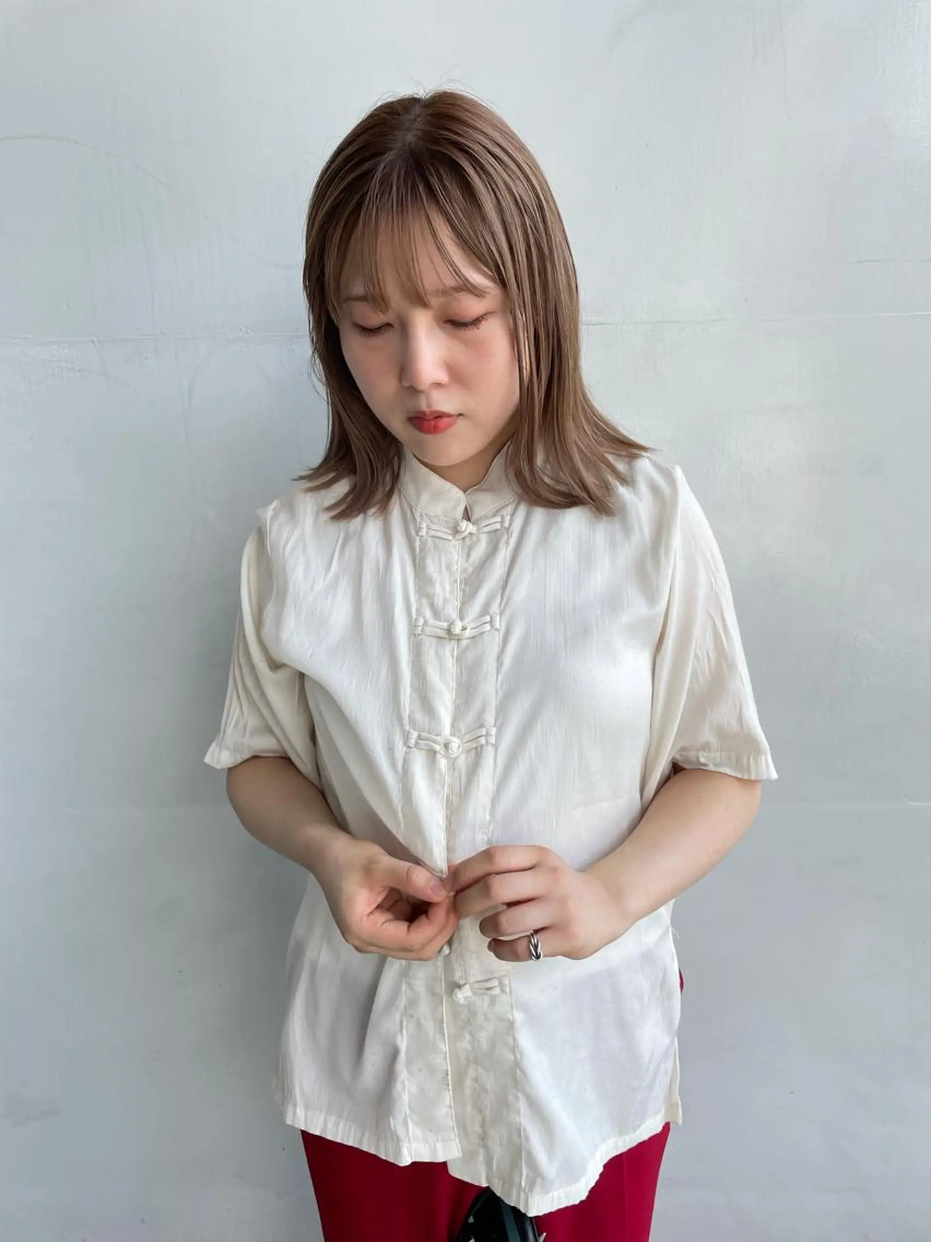 ミディアム 渋谷 留菜のヘアスタイル