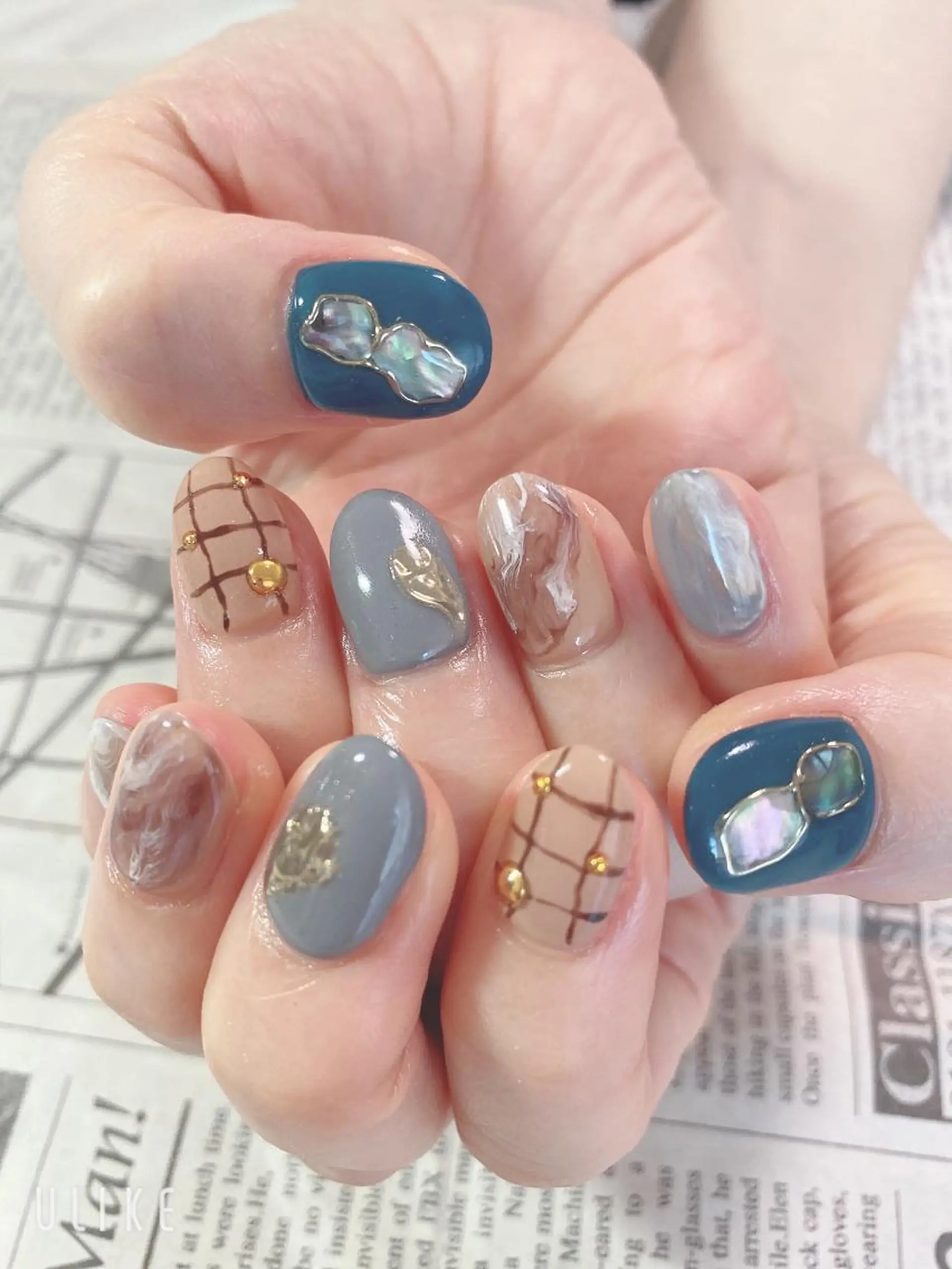 ネイル ミラーネイル ハンドネイル ハンドケア 森山 舞のネイルデザイン