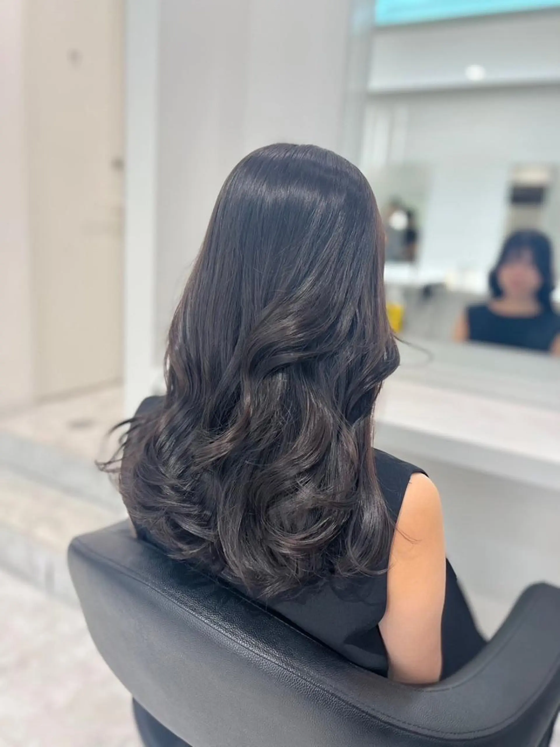 カラー 盛れる上質ワンホン ヘア🤍YUME🤍のヘアスタイル