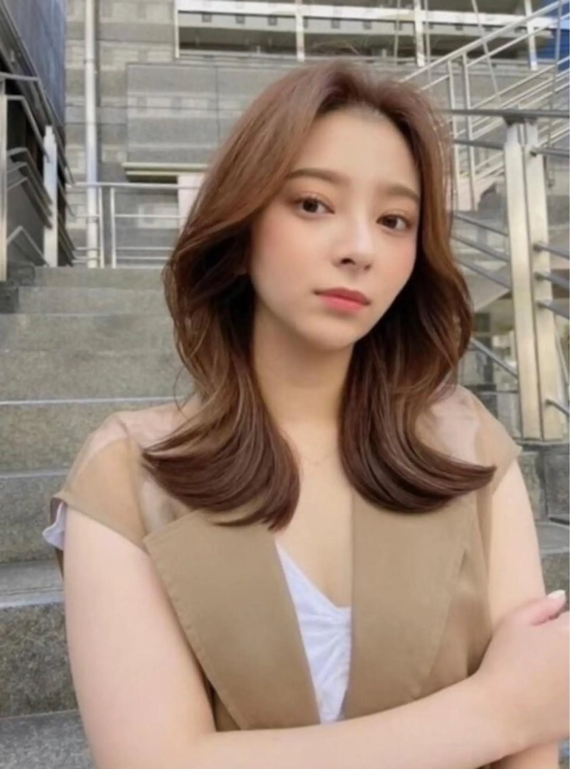 ミディアム カラー カット ヘアカラー トリートメント 透明感カラー🤎 中川智帆のヘアスタイル