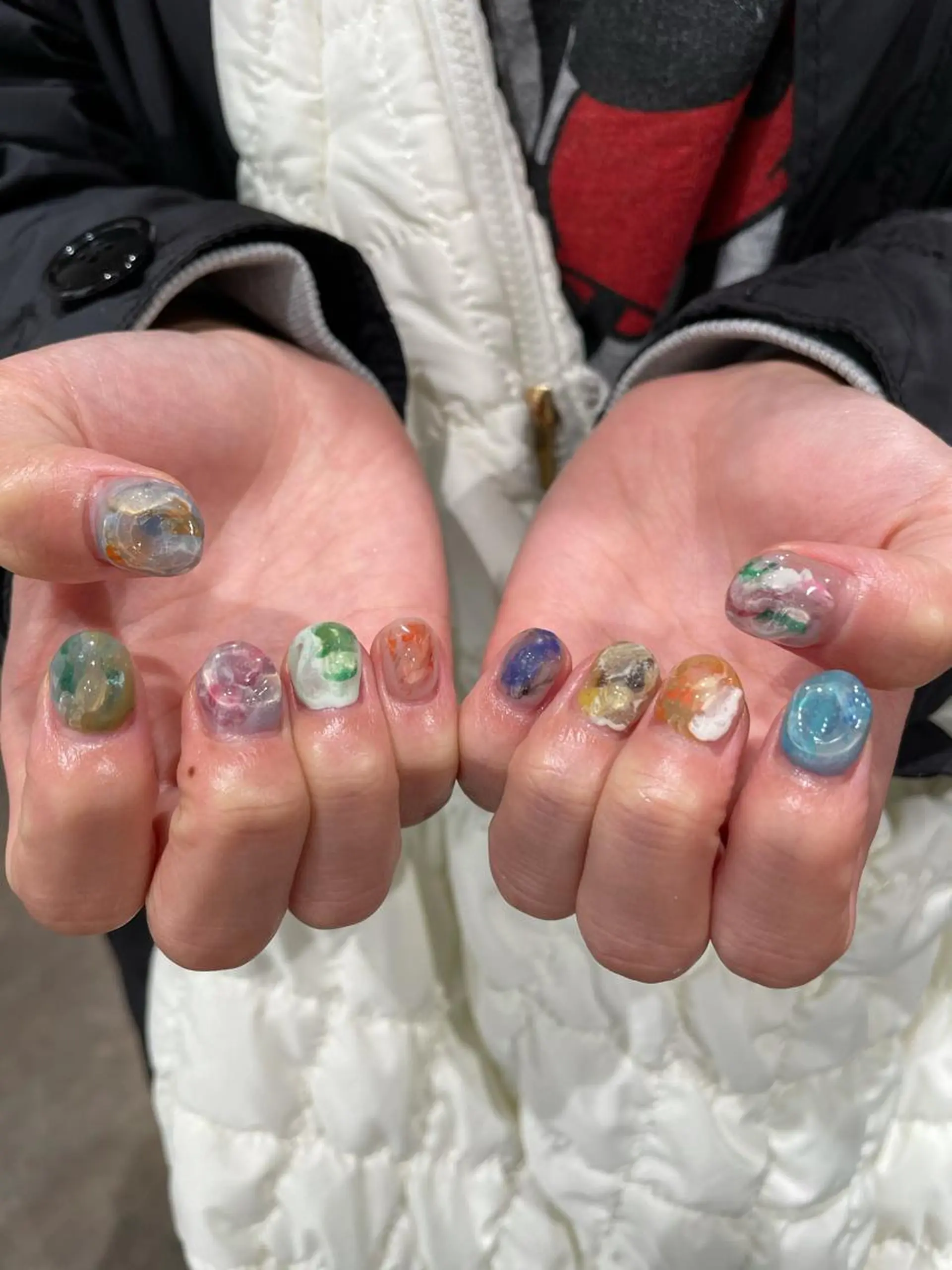 ネイル クリアネイル 大理石ネイル(マーブル) ハンドネイル ナチュラル透明感🌱 小山美樹子のヘアスタイル