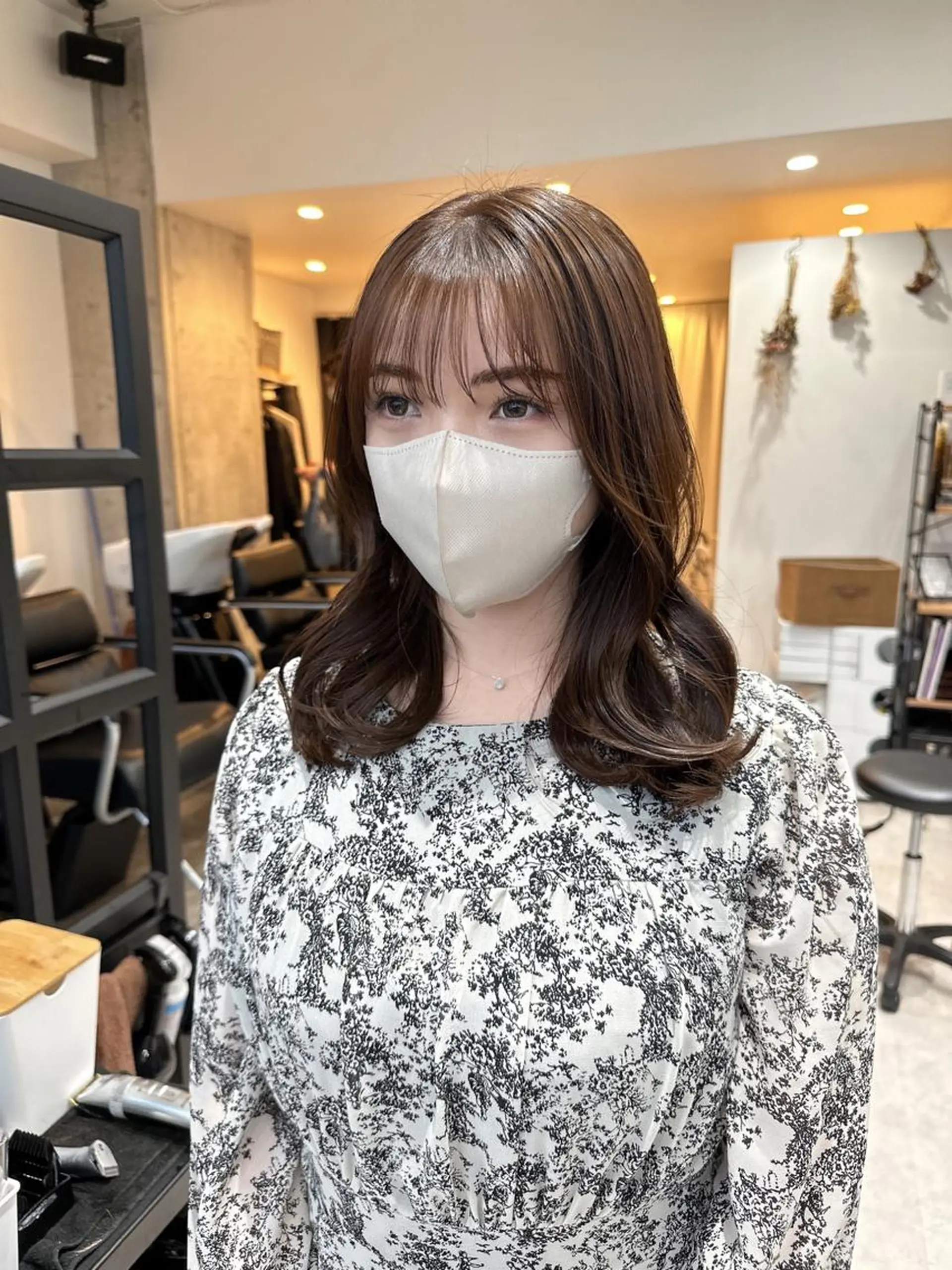 ミディアム ヘアカラー トリートメント ✨透明感カラー 恵比寿HAYATO✨のヘアスタイル