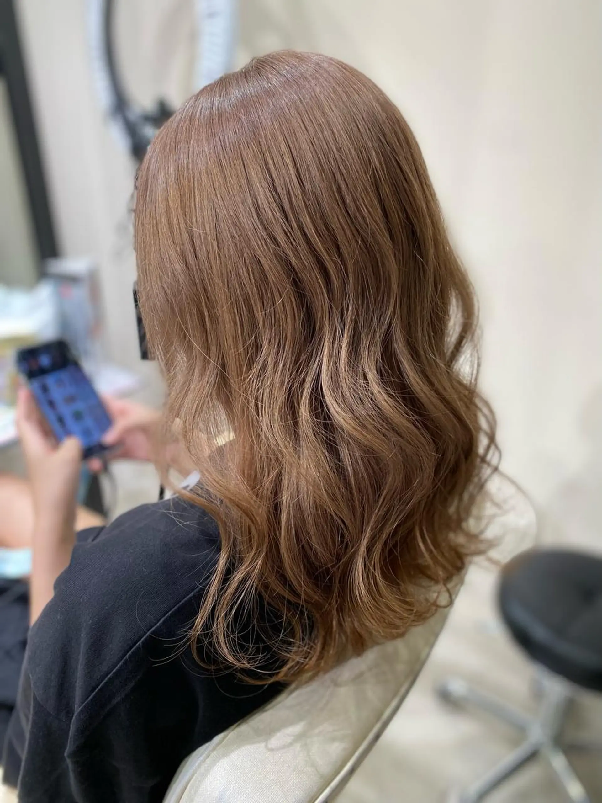 セミロング ハイトーン✨艶髪💘 💘 AYANO💘のヘアスタイル