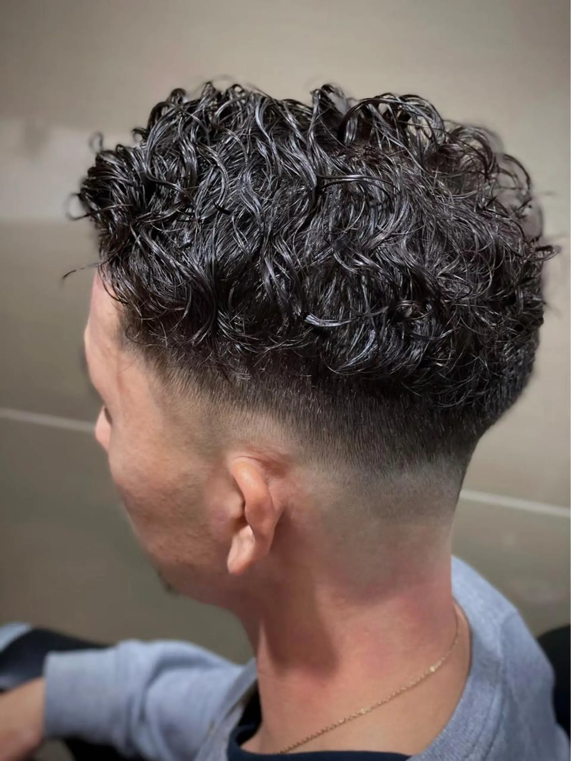 ショート パーマ メンズ ヒロ銀座 新橋日比谷口店所属・安田 遥のヘアスタイル