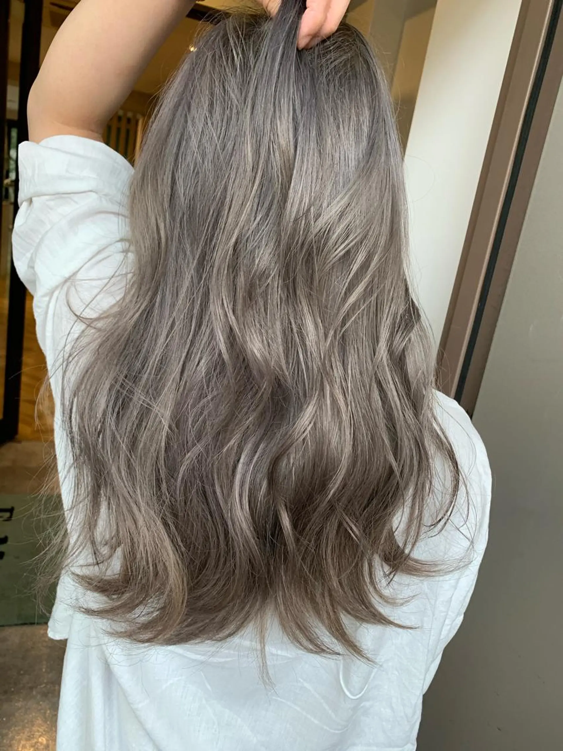 ロング カラー ヘアカラー トリートメント 髪質改善will hairdesignのヘアスタイル