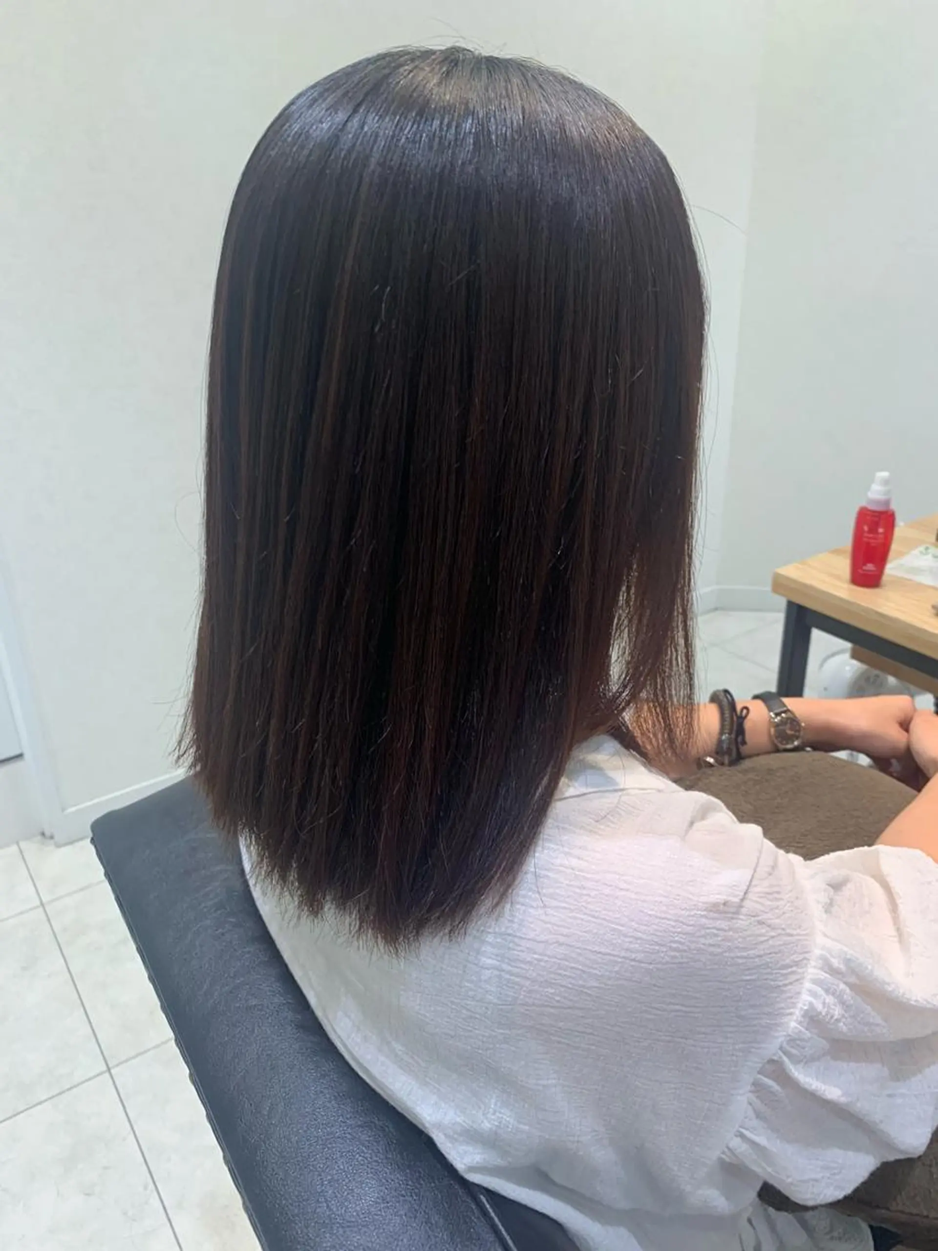 ミディアム カット 縮毛矯正 トリートメント ヘッドスパ 近 紗理奈のヘアスタイル