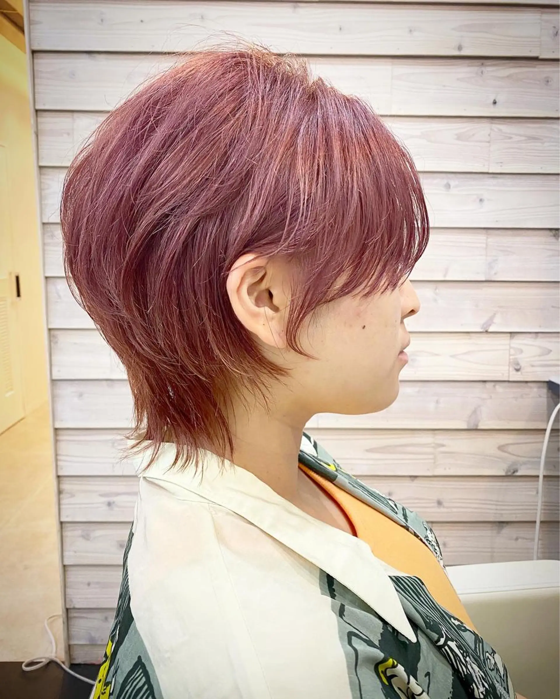 ミディアム ウルフカット DopeLIT モデル募集中のヘアスタイル