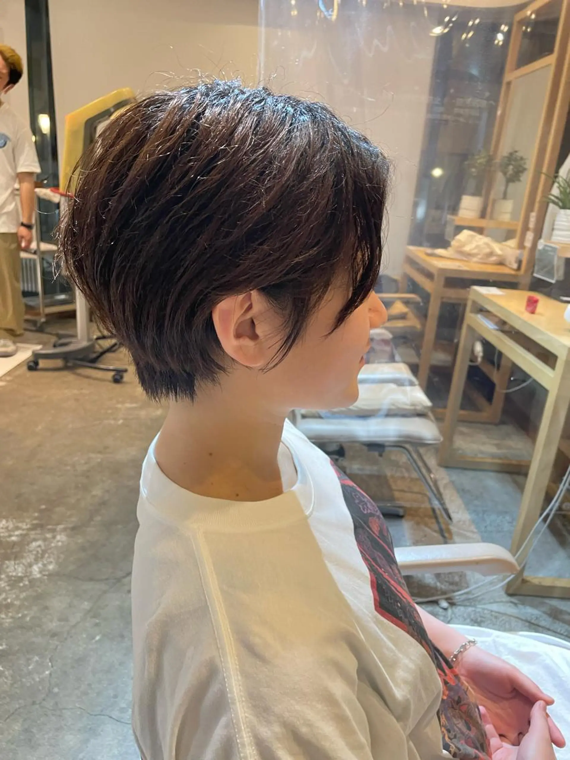 ショート hair OPUS ヘアーオーパス所属・レイヤーカット 特化型シオンのヘアスタイル