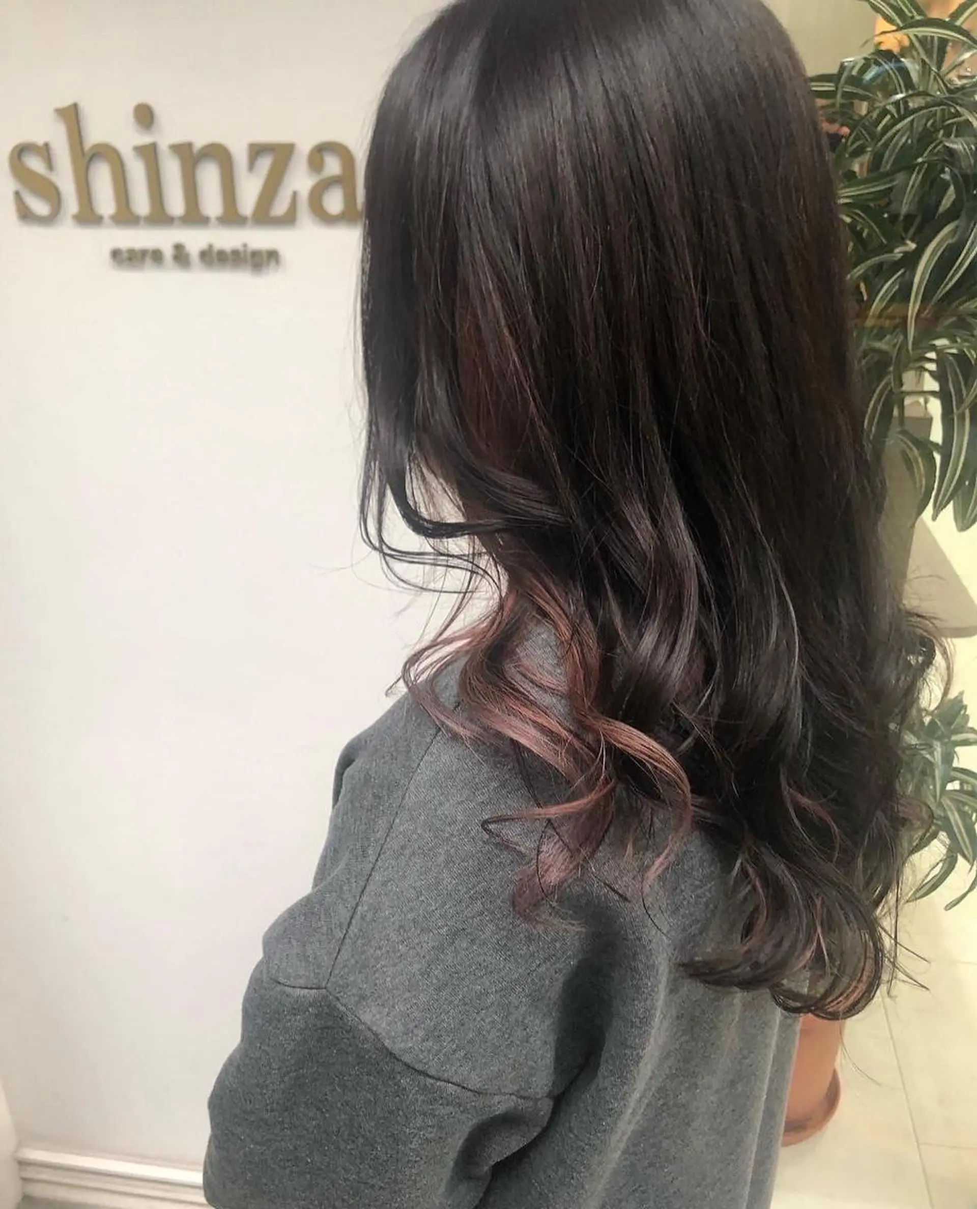 セミロング カラー ヘアアレンジ ブリーチ ピンクカラー 髪質改善/ ツヤ髪カラー/高井のヘアスタイル