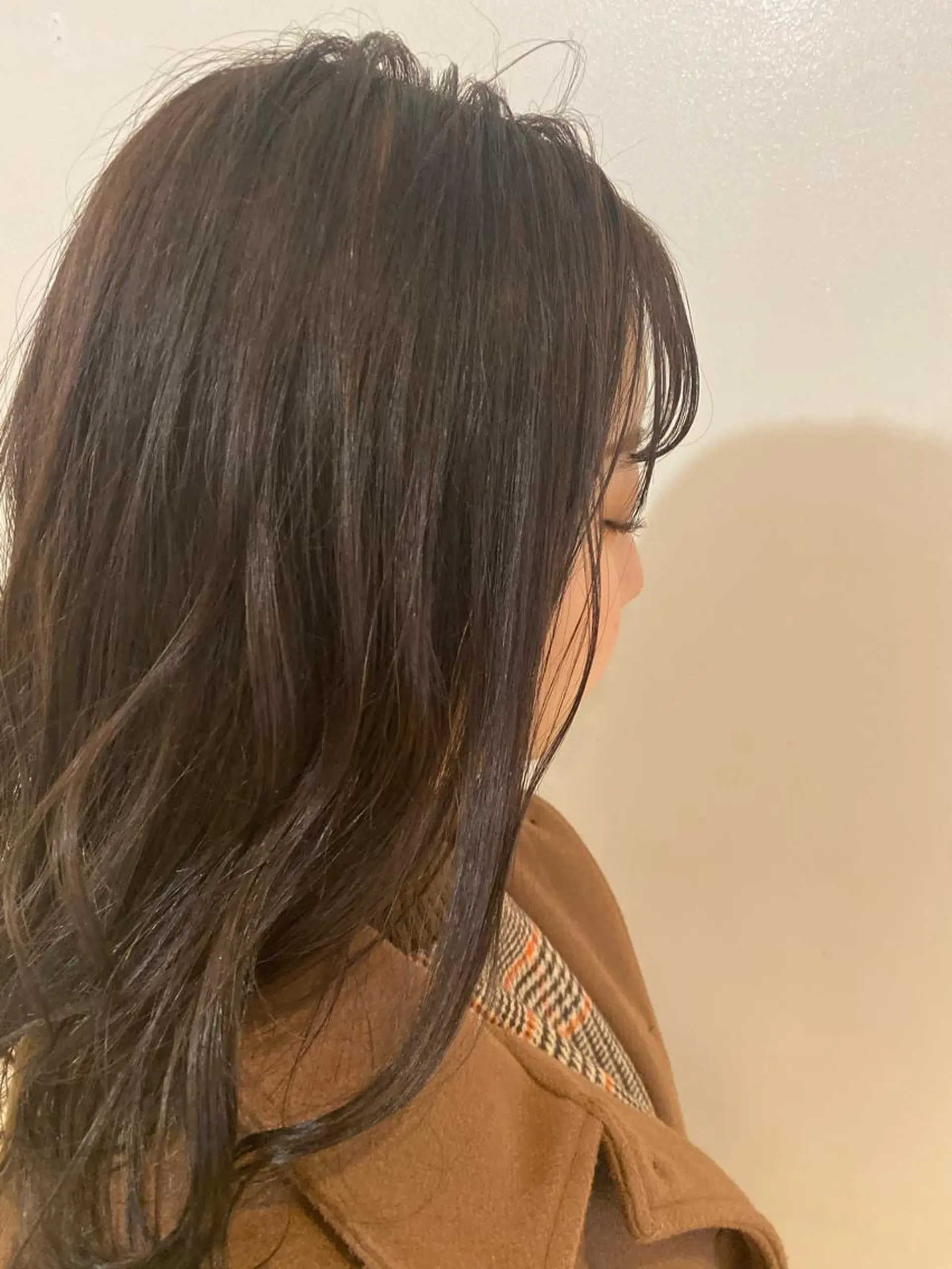 セミロング カラー La  SHE's 天王寺店所属・マルヤマ リナのマツエク・マツパデザイン