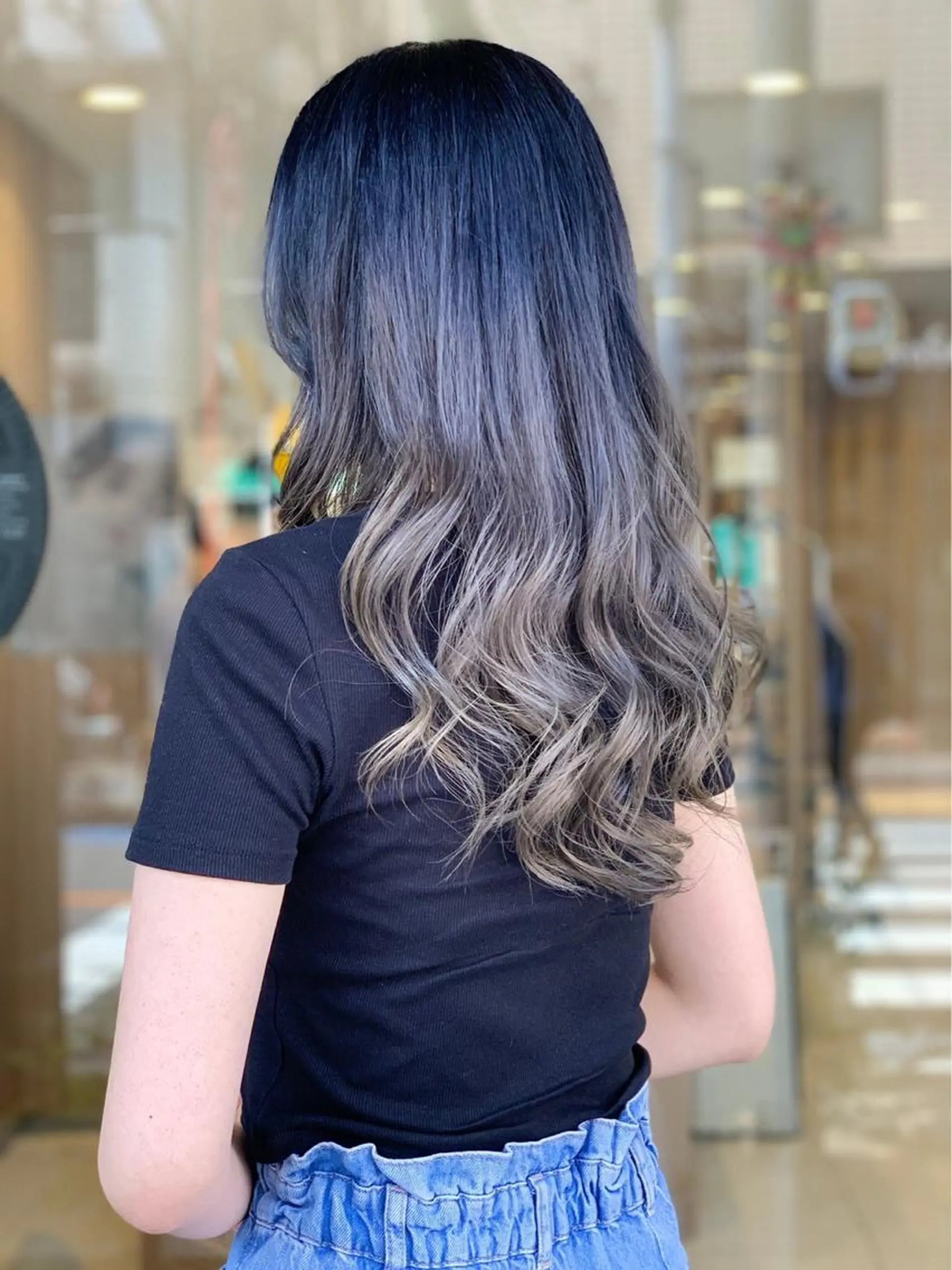 ロング カラー ショートヘアカラー 山本のヘアスタイル