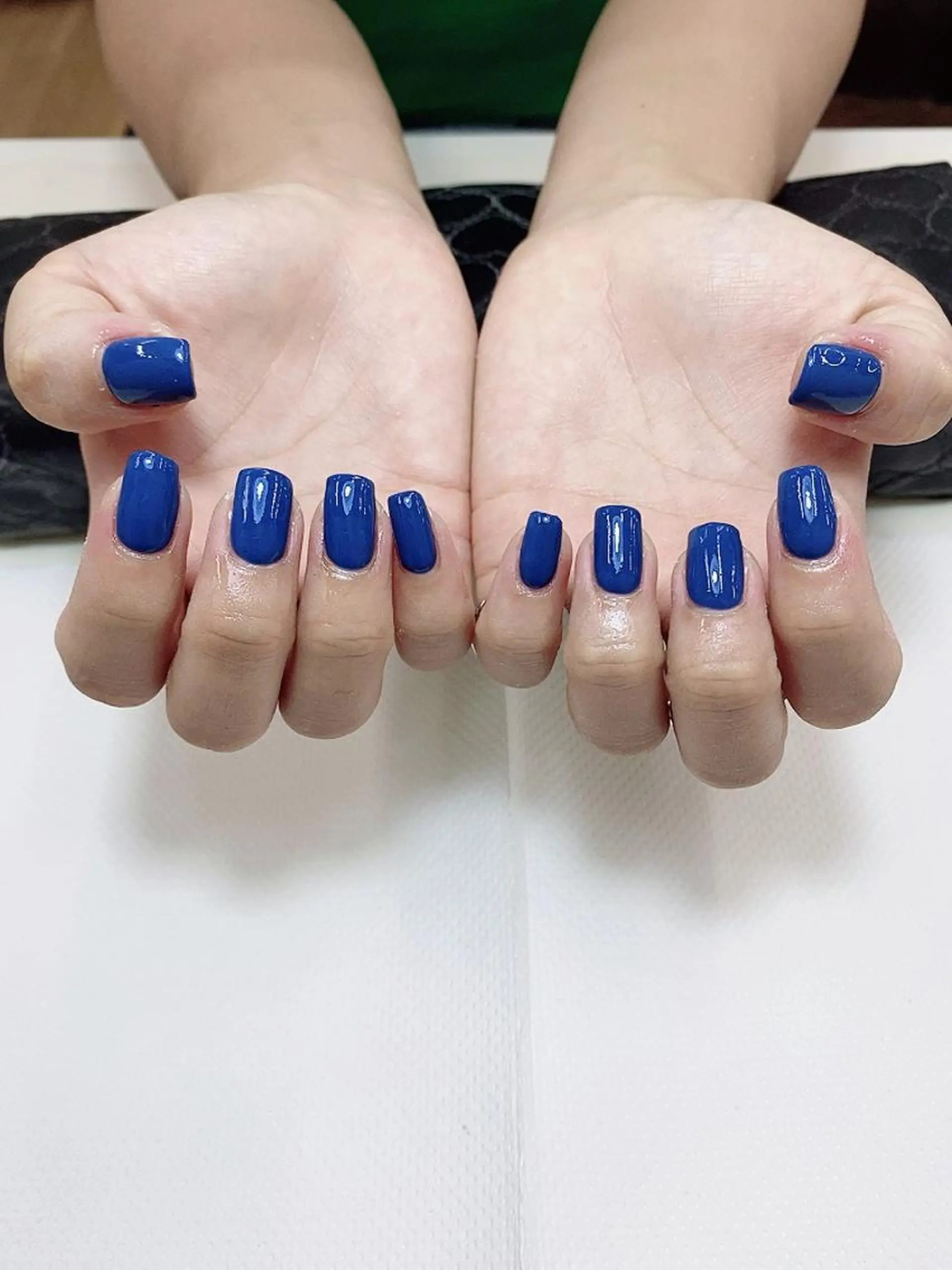 ネイル マックスケリー梅田店所属・佐橋 友美のネイルデザイン