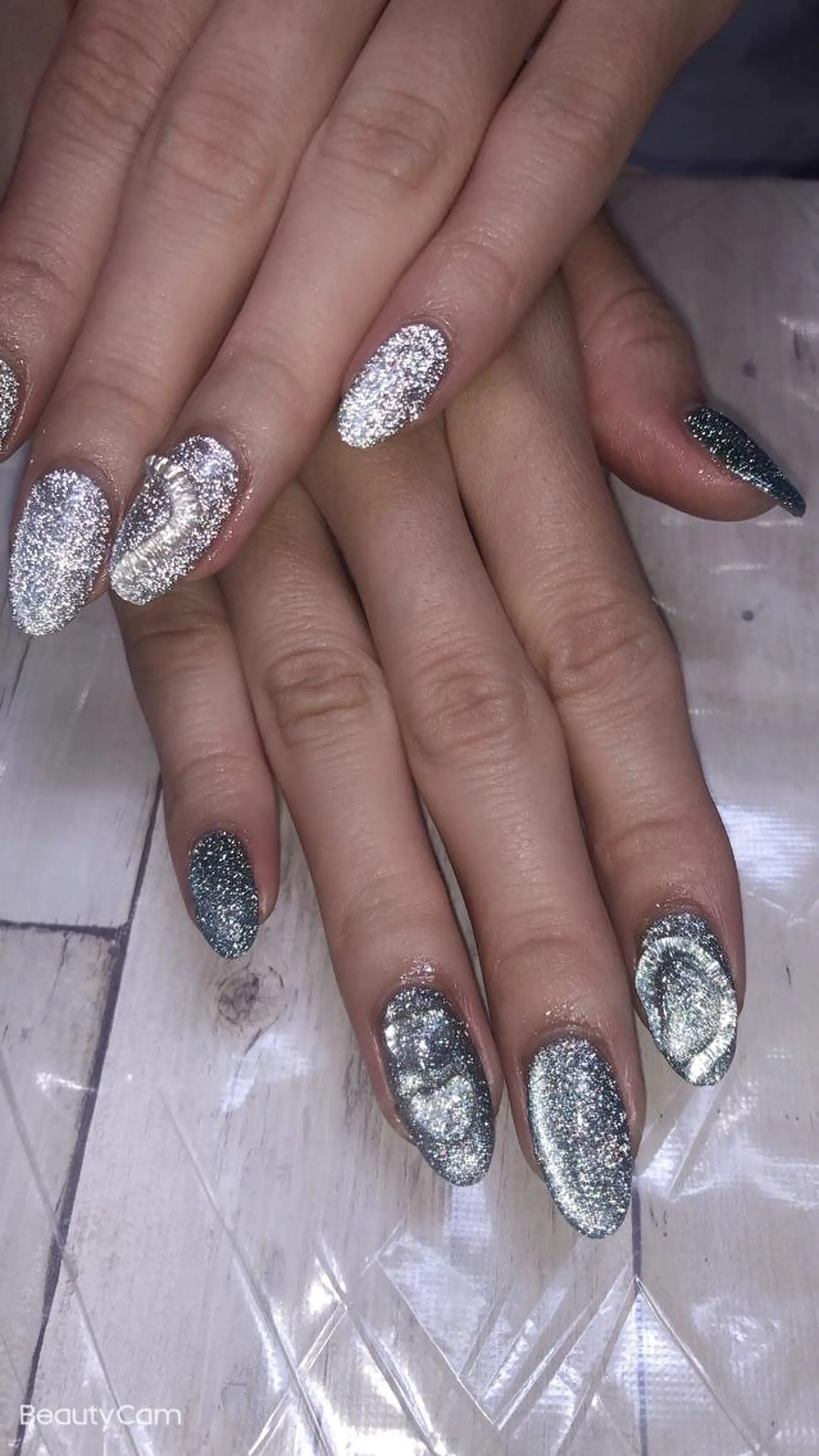 ネイル 💎Guarendo💎錦糸町店所属・✨アン ミユ✨のネイルデザイン