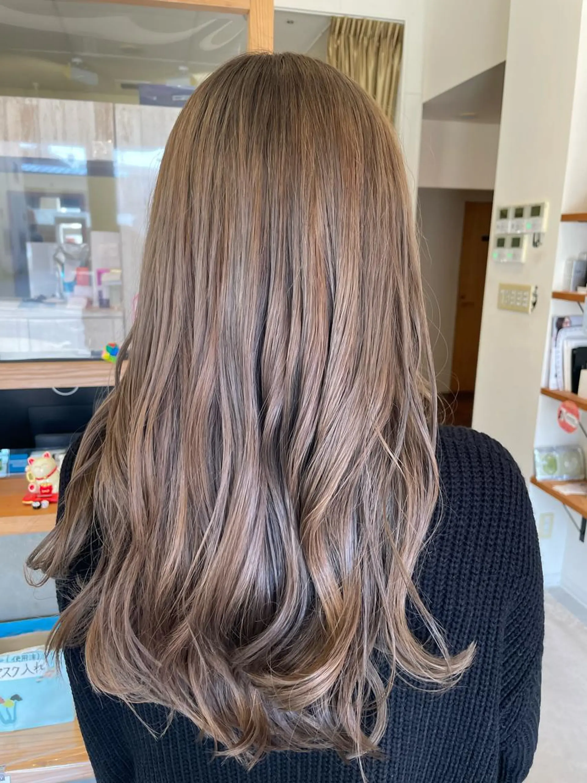 ロング 康本 瑞季のヘアスタイル