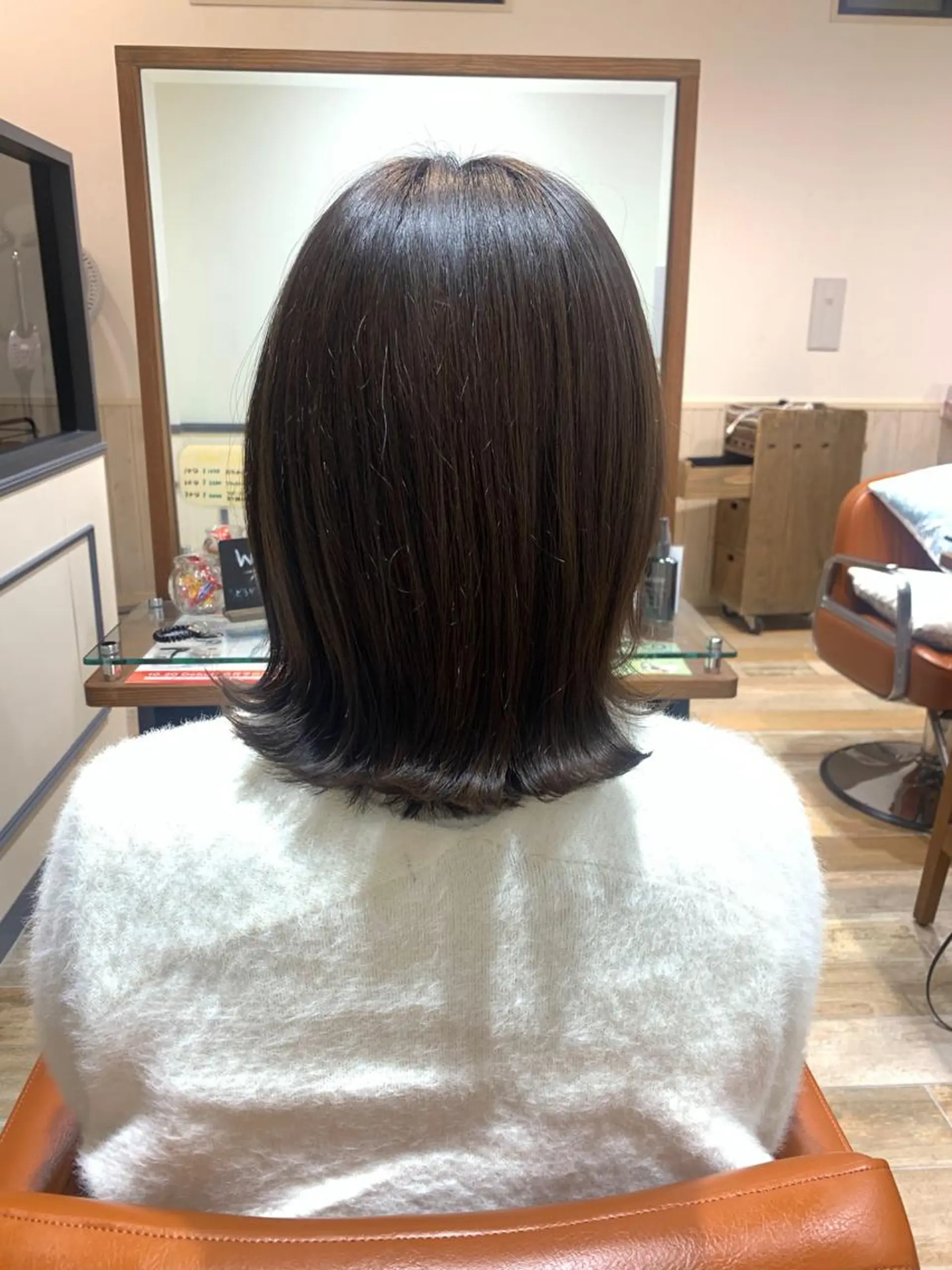 ミディアム カラー オリーブカラー カット トリートメント 須藤 向日葵のヘアスタイル