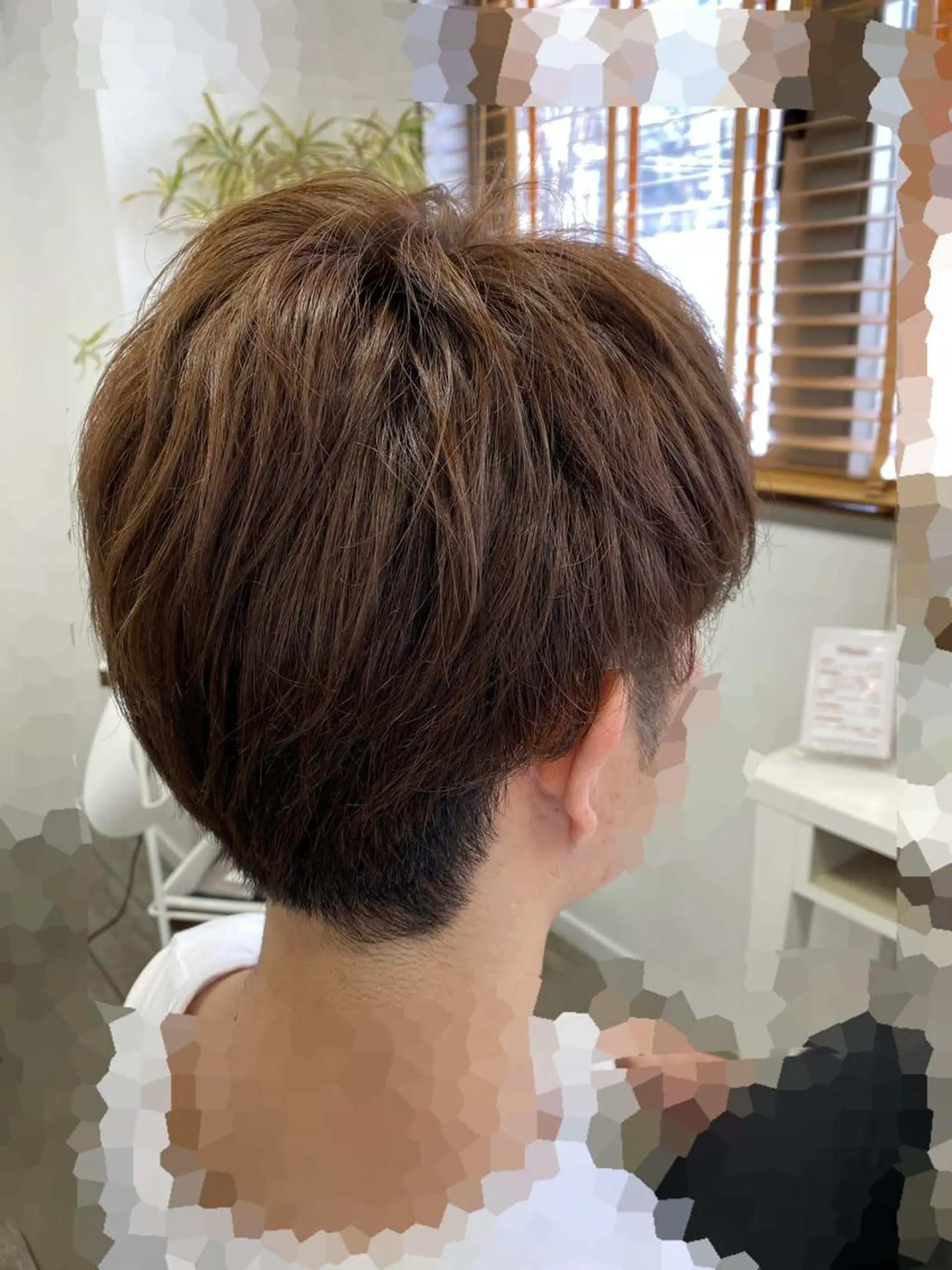 ショート カラー メンズ ツーブロック 刈り上げ アッシュ ベージュカラー Aloa登戸所属・武田 学のヘアスタイル