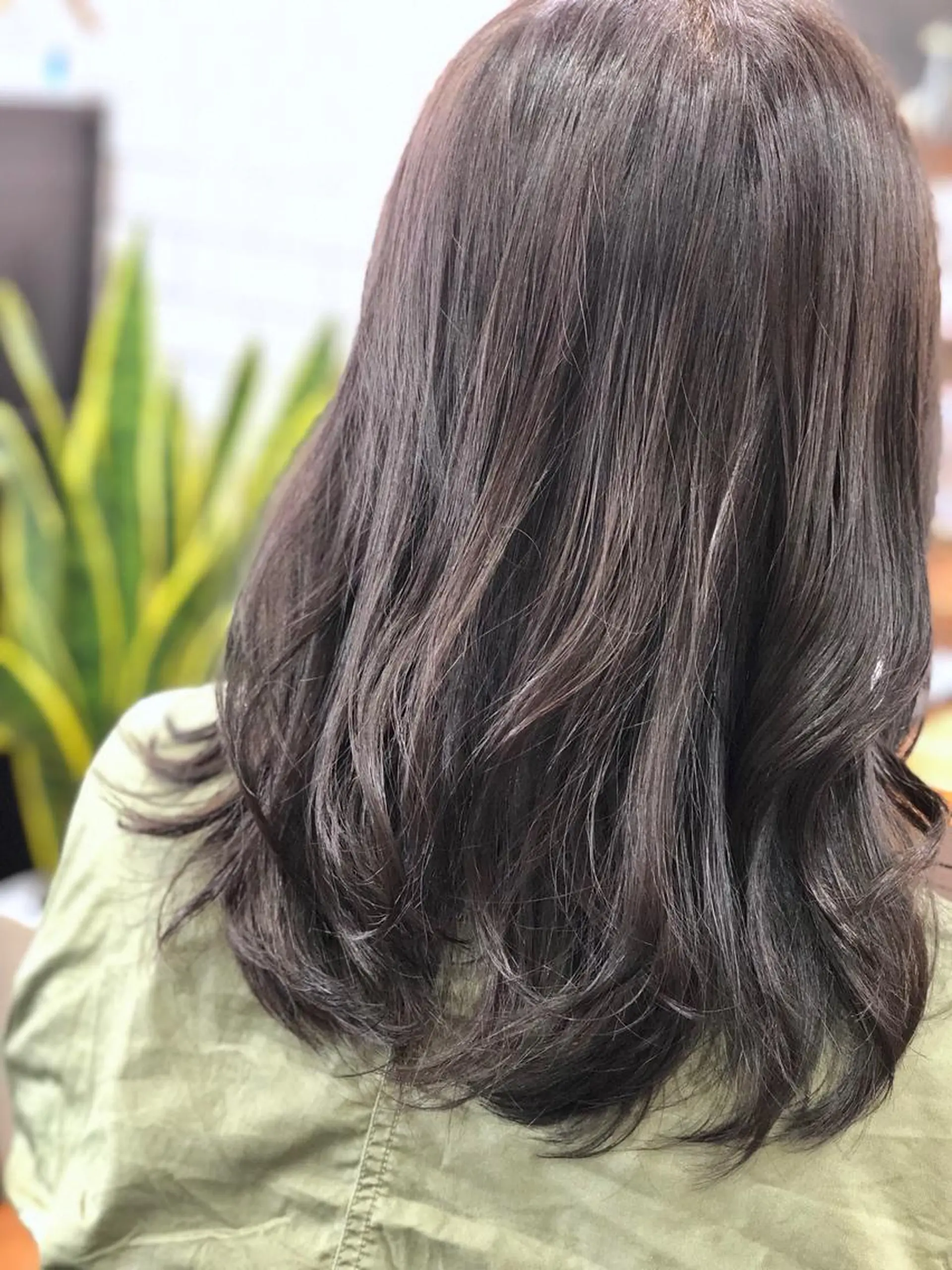 ミディアム カラー THREE所属・THREE 関根大のヘアスタイル