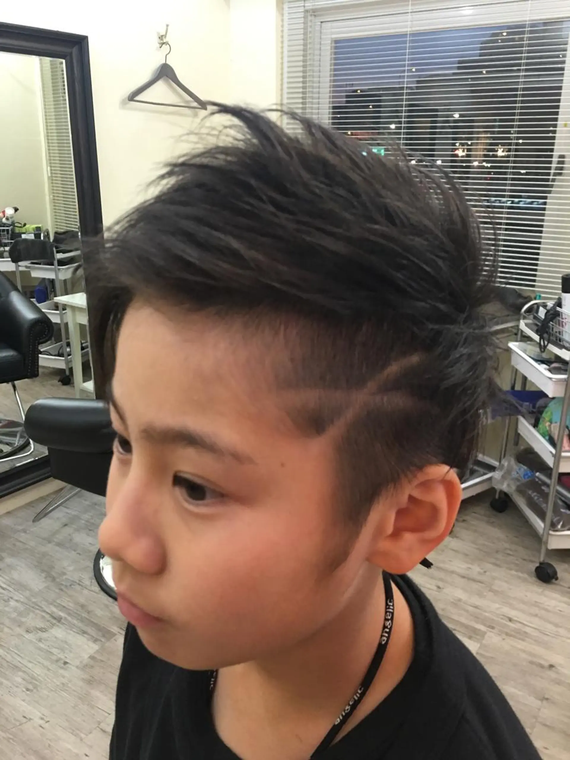 キッズ 鶴見 和美のヘアスタイル