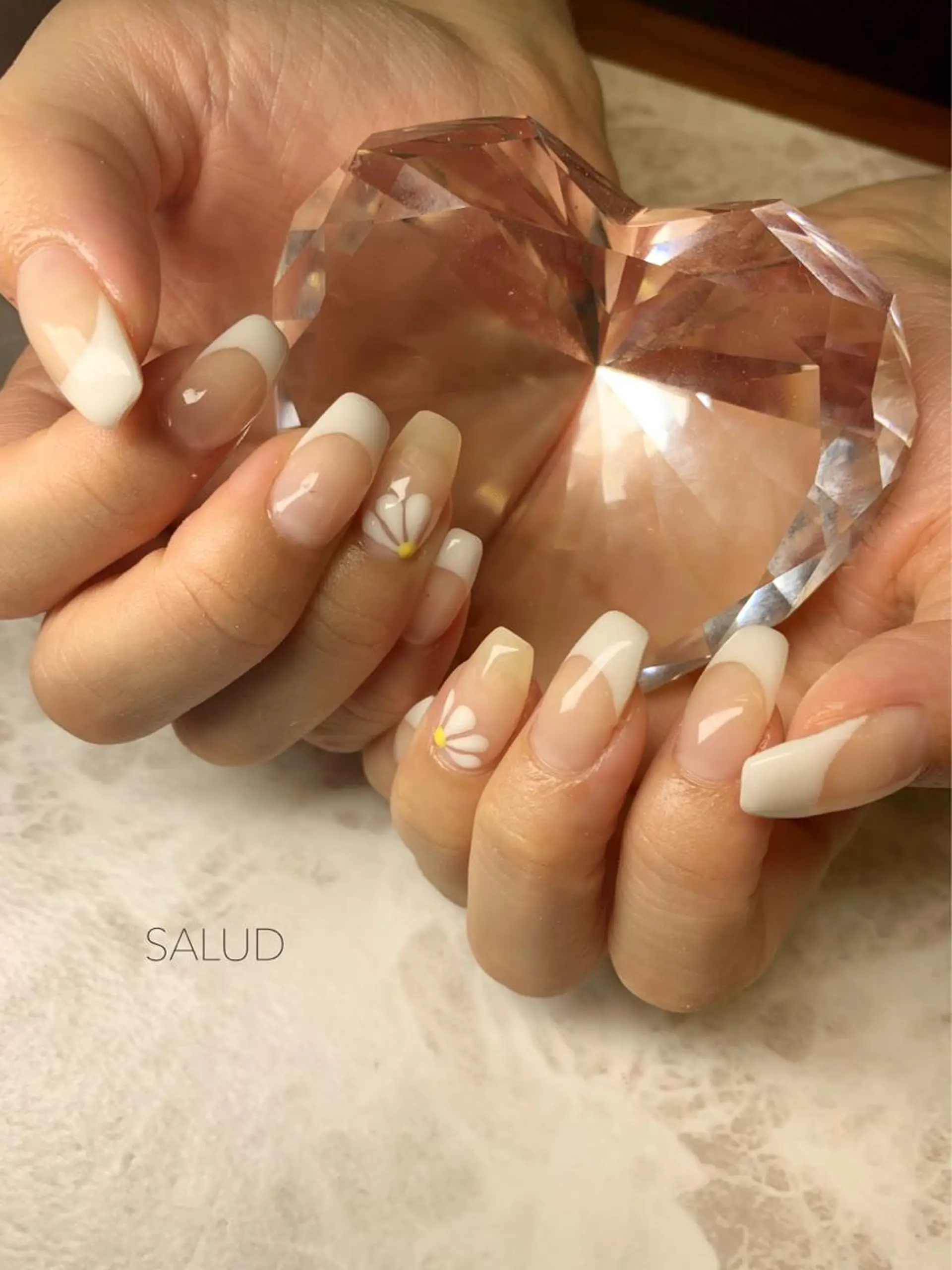 ネイル ハンドネイル Nail Salon SALUDのネイルデザイン