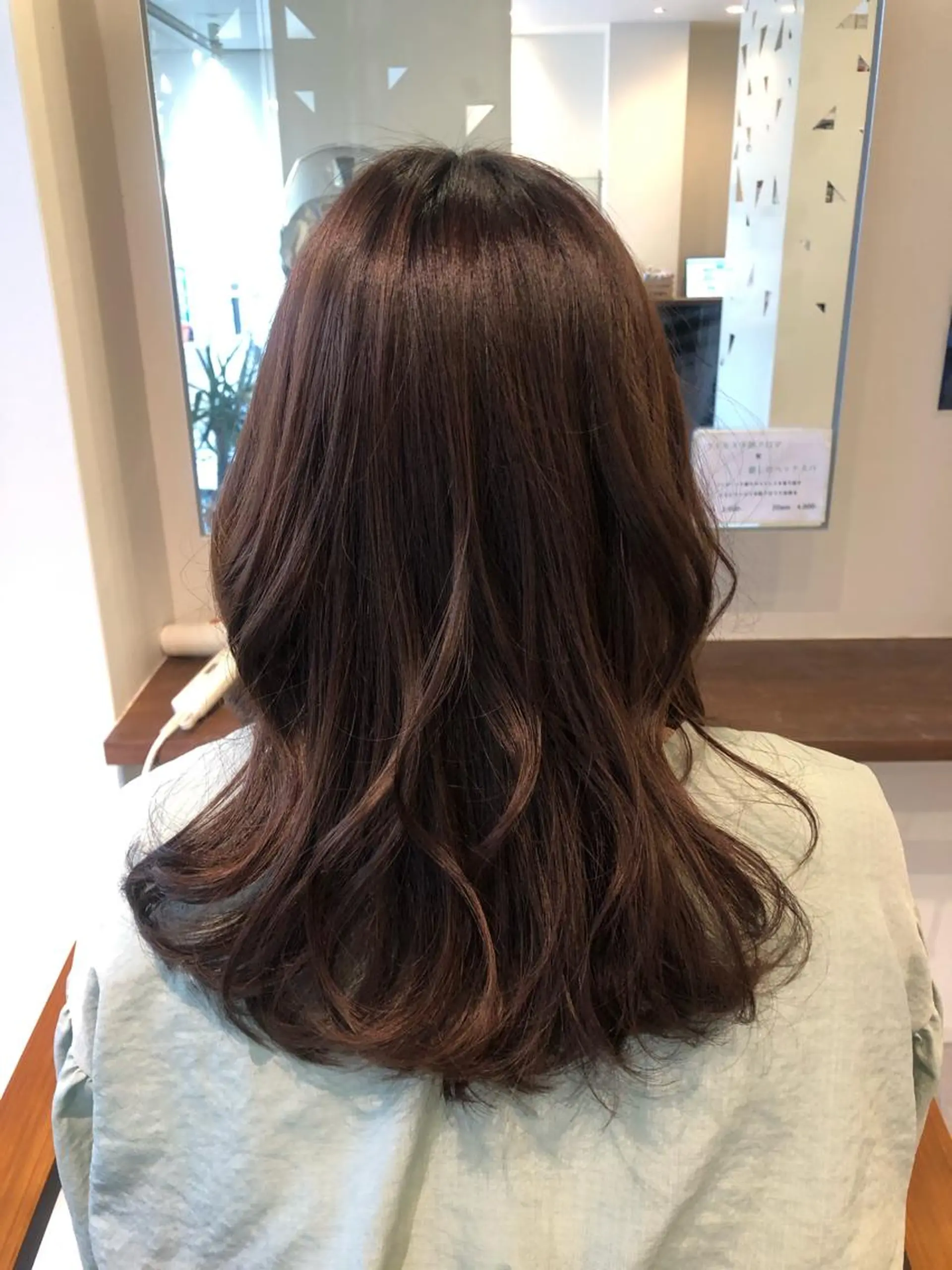 セミロング ヘアアレンジ 髪質改善✨️透明感カ ラー✧*。山下さいみのヘアスタイル