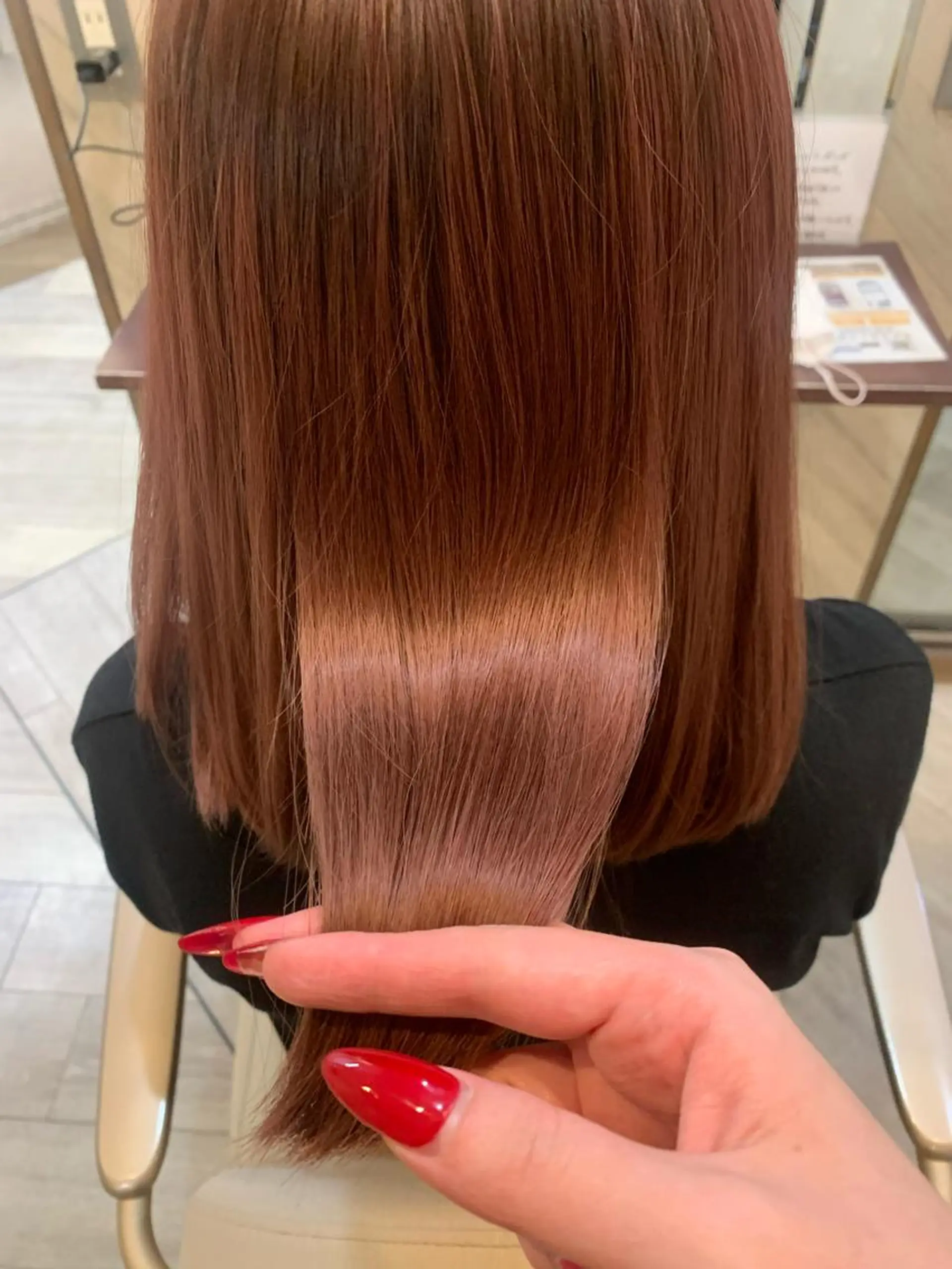 ミディアム number天王寺 ほたるのヘアスタイル